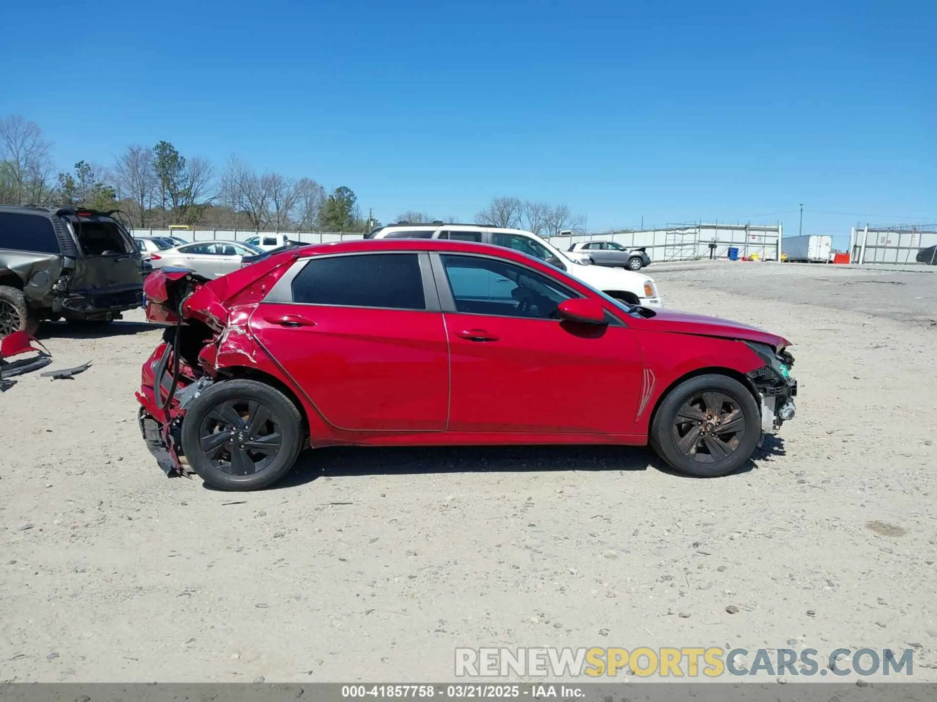 14 Photograph of a damaged car KMHLM4AG2MU066127 HYUNDAI ELANTRA 2021
