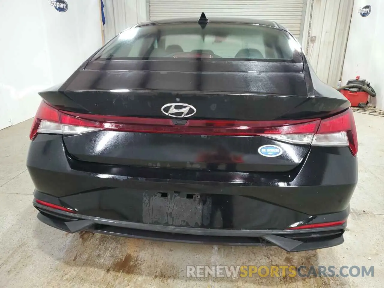 6 Photograph of a damaged car KMHLM4AG3MU064354 HYUNDAI ELANTRA 2021