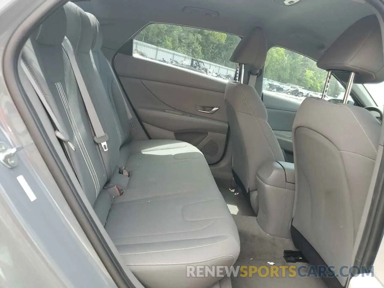 10 Photograph of a damaged car KMHLM4AG3MU069277 HYUNDAI ELANTRA 2021