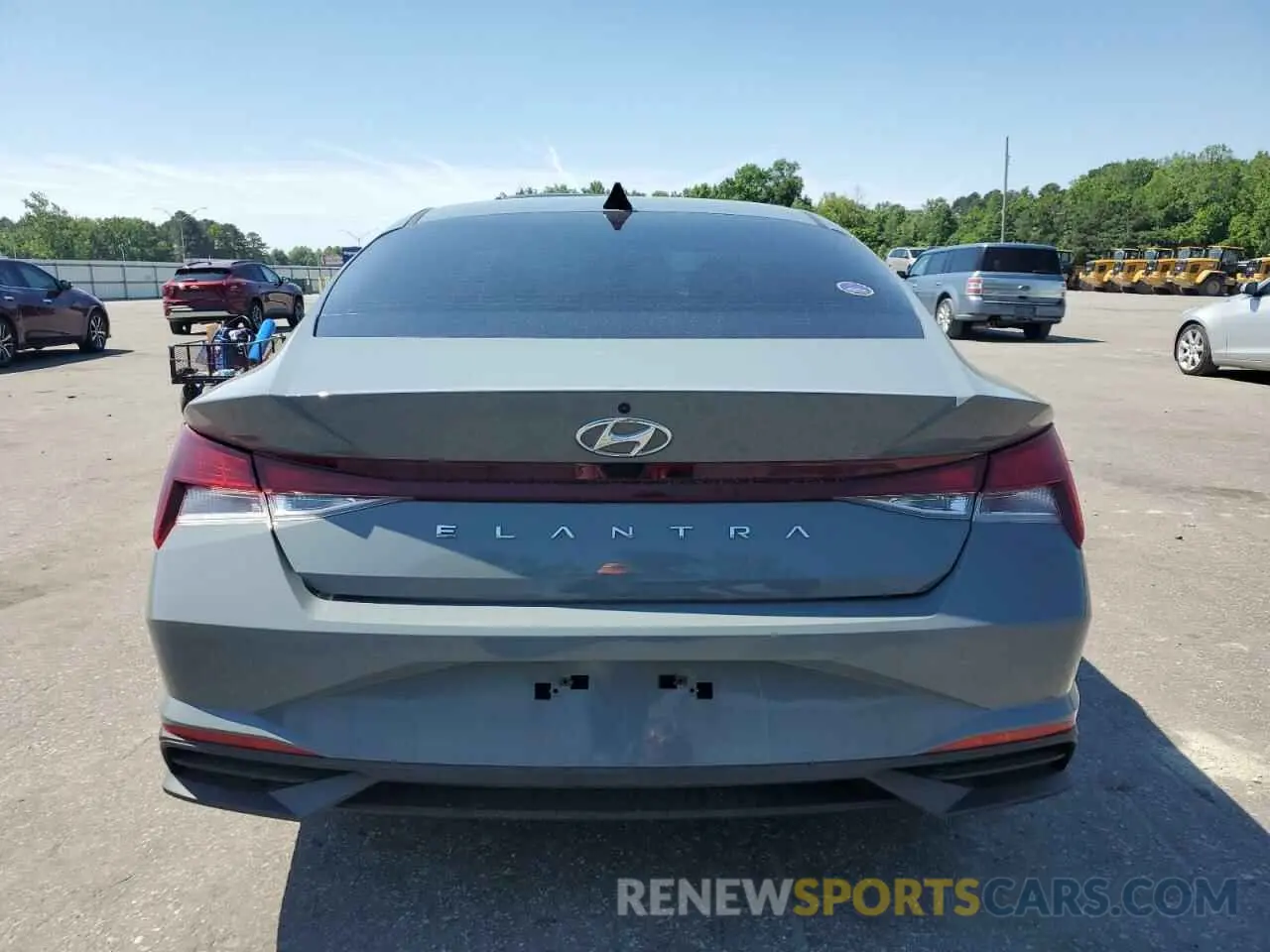6 Photograph of a damaged car KMHLM4AG4MU069272 HYUNDAI ELANTRA 2021