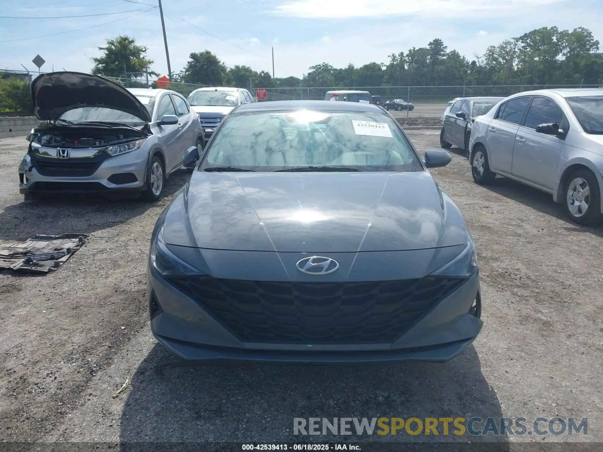 11 Photograph of a damaged car KMHLM4AG4MU149705 HYUNDAI ELANTRA 2021