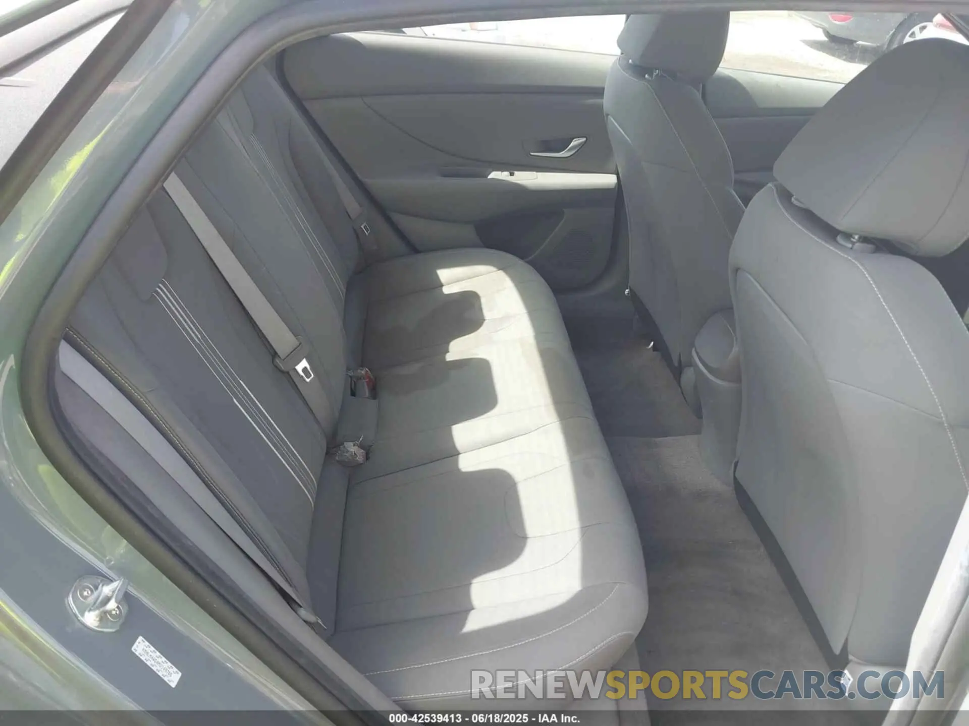 8 Photograph of a damaged car KMHLM4AG4MU149705 HYUNDAI ELANTRA 2021