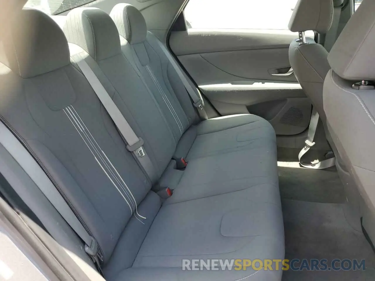 10 Photograph of a damaged car KMHLM4AG4MU156640 HYUNDAI ELANTRA 2021