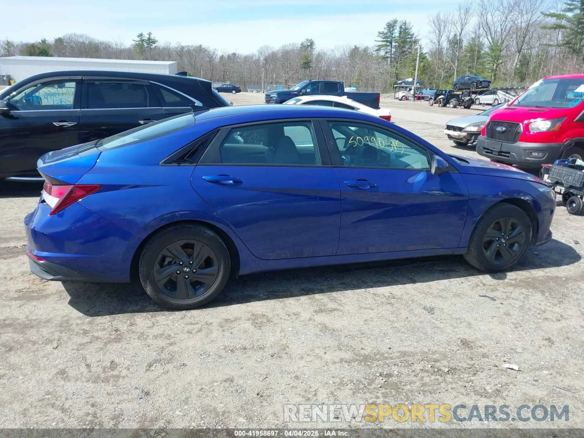 13 Photograph of a damaged car KMHLM4AG5MU073105 HYUNDAI ELANTRA 2021