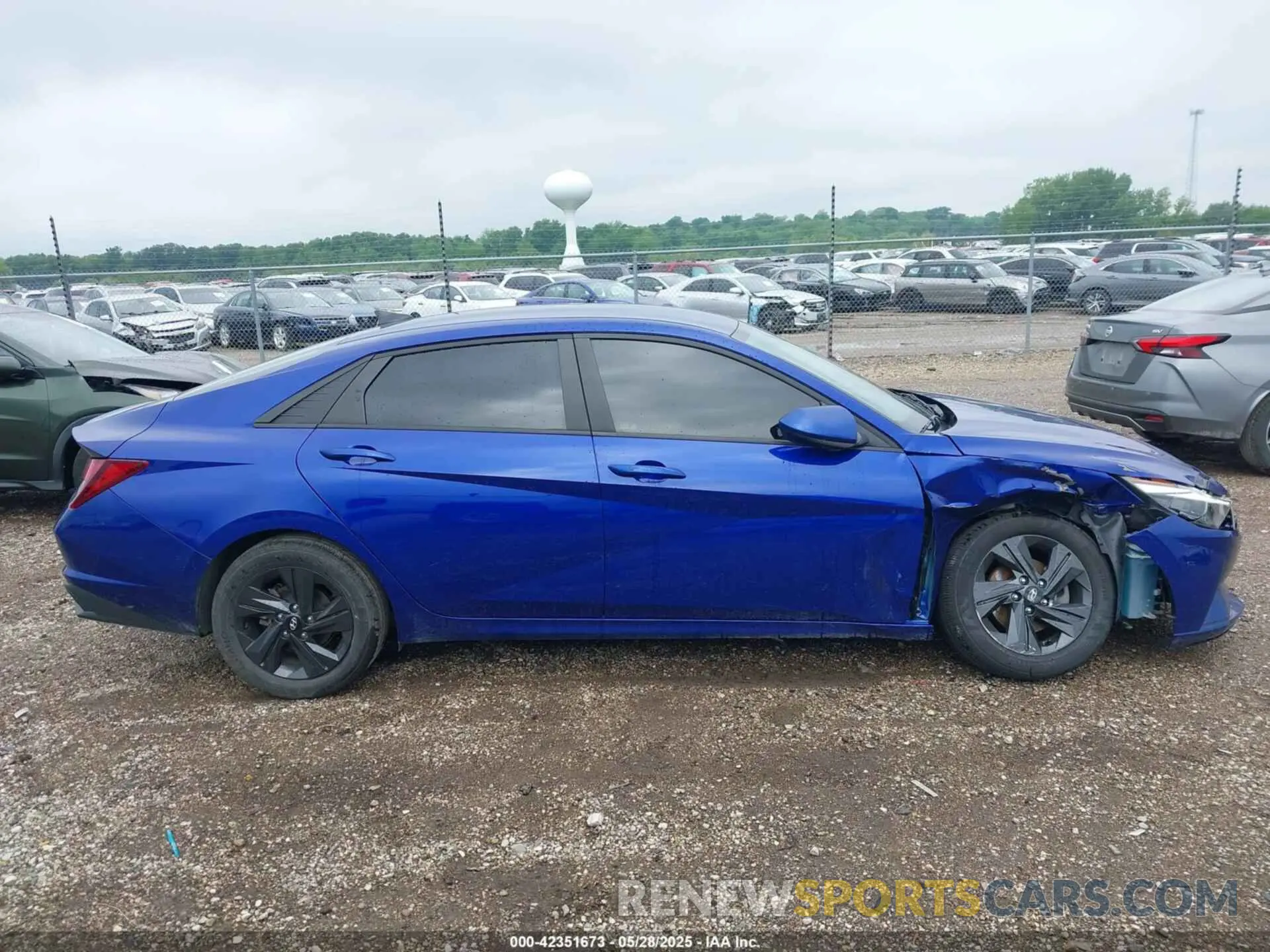 13 Photograph of a damaged car KMHLM4AG5MU120116 HYUNDAI ELANTRA 2021