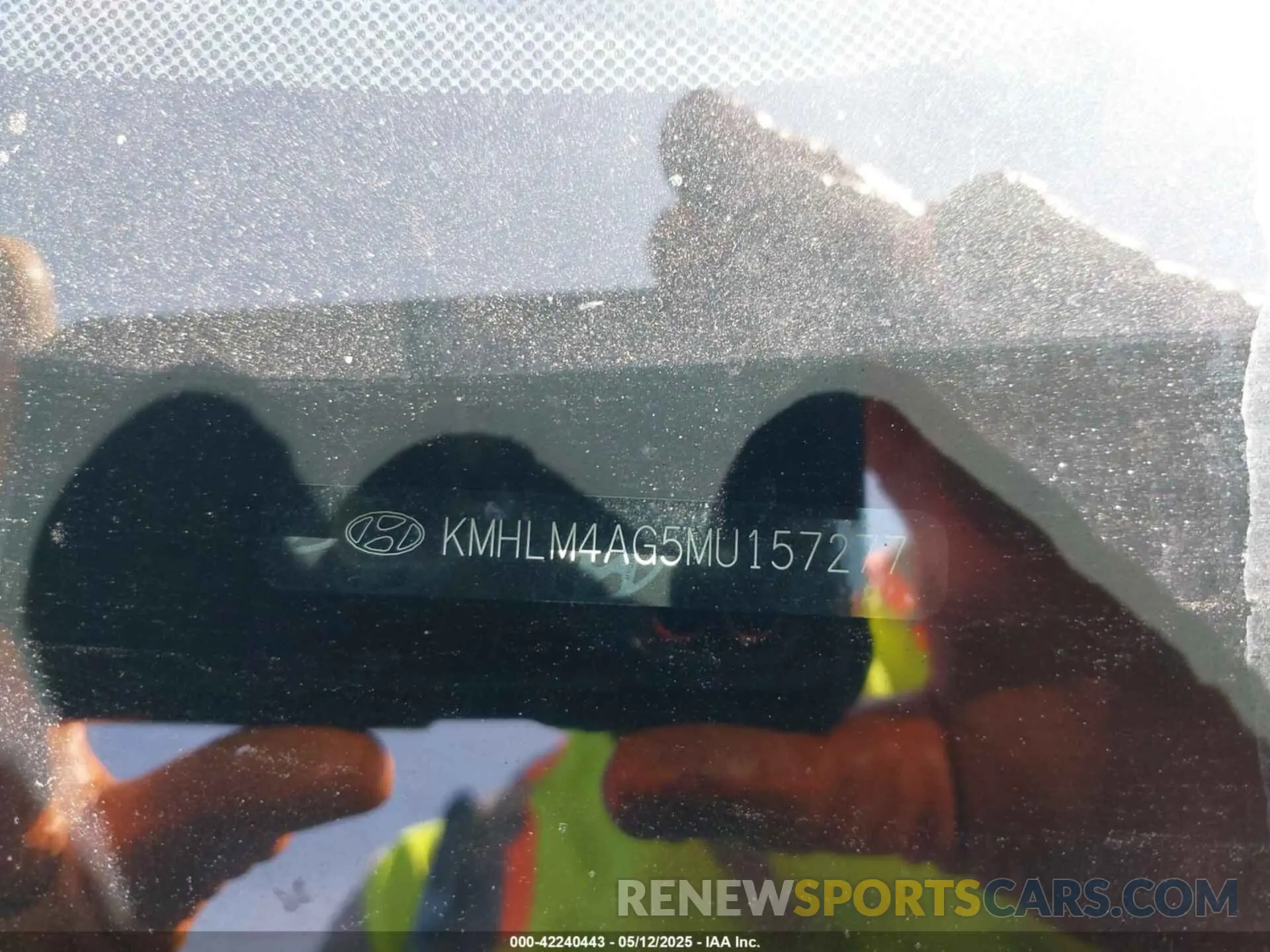 17 Photograph of a damaged car KMHLM4AG5MU157277 HYUNDAI ELANTRA 2021