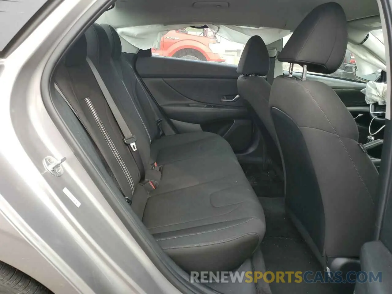 10 Photograph of a damaged car KMHLM4AG5MU209488 HYUNDAI ELANTRA 2021