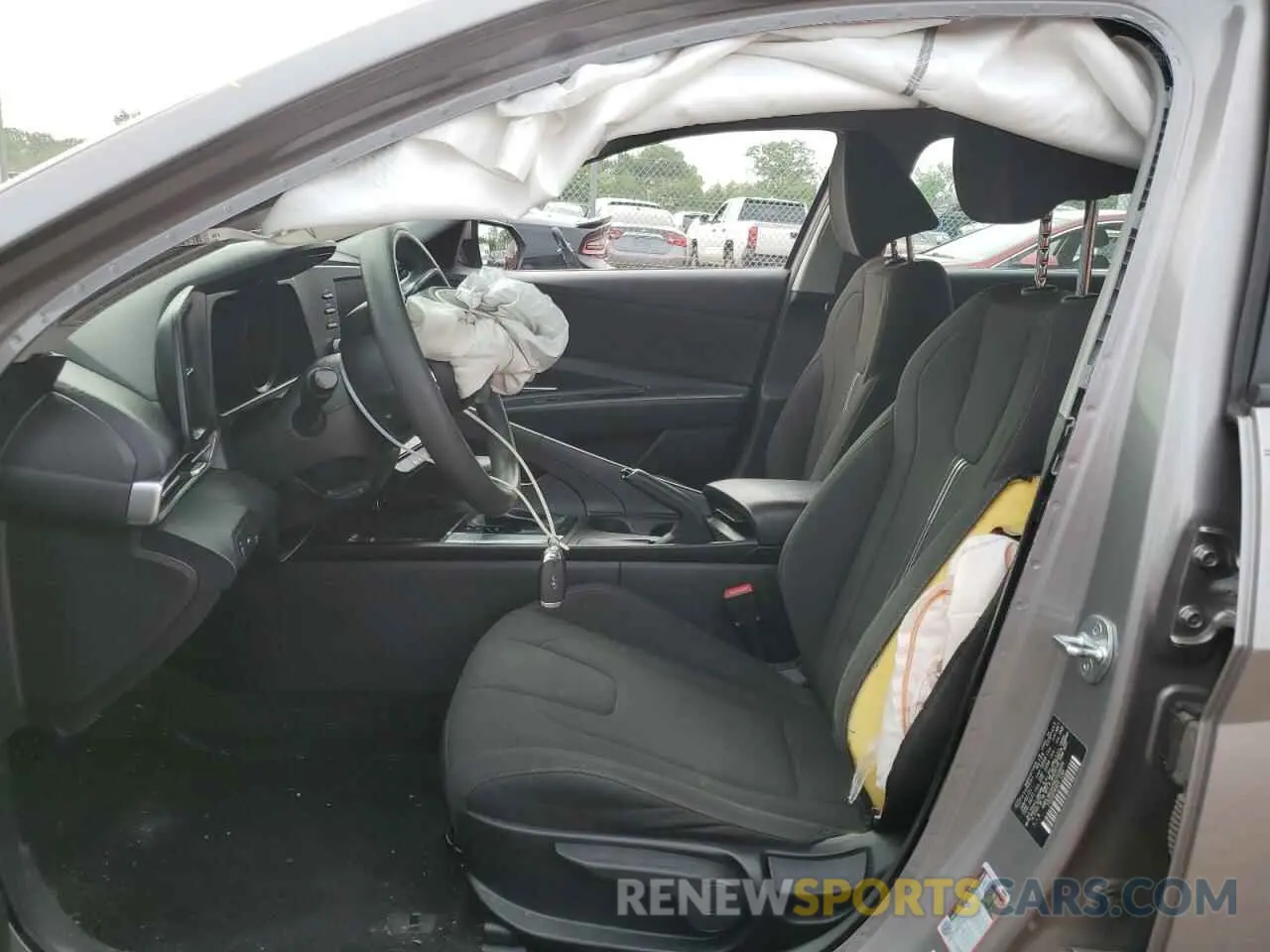 7 Photograph of a damaged car KMHLM4AG5MU209488 HYUNDAI ELANTRA 2021
