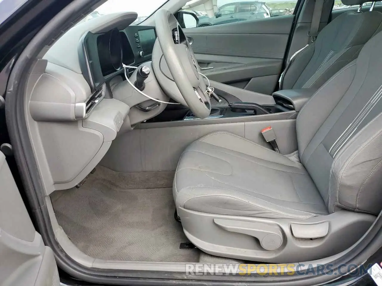 7 Photograph of a damaged car KMHLM4AG7MU070237 HYUNDAI ELANTRA 2021