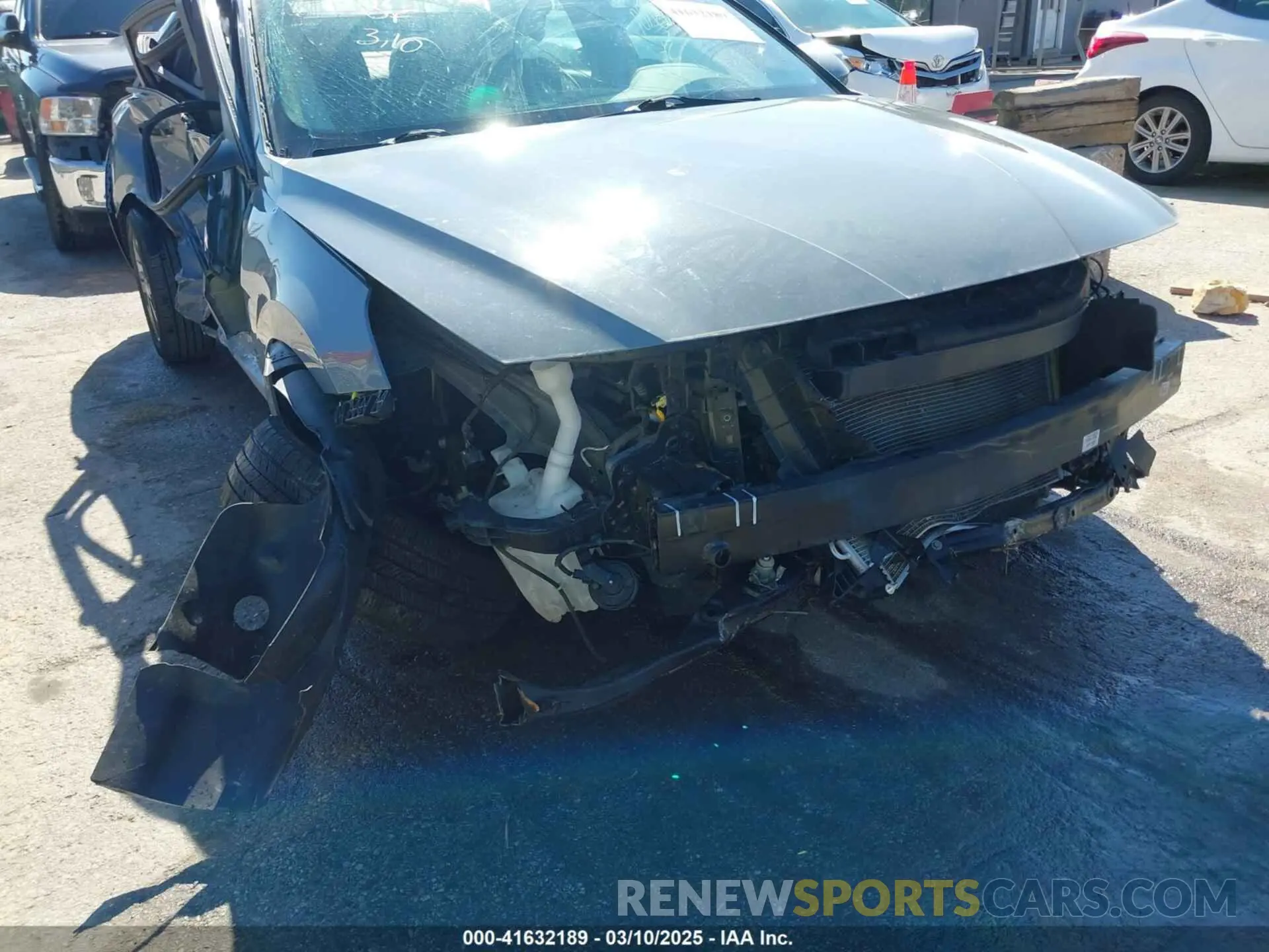 18 Photograph of a damaged car KMHLM4AG7MU105570 HYUNDAI ELANTRA 2021