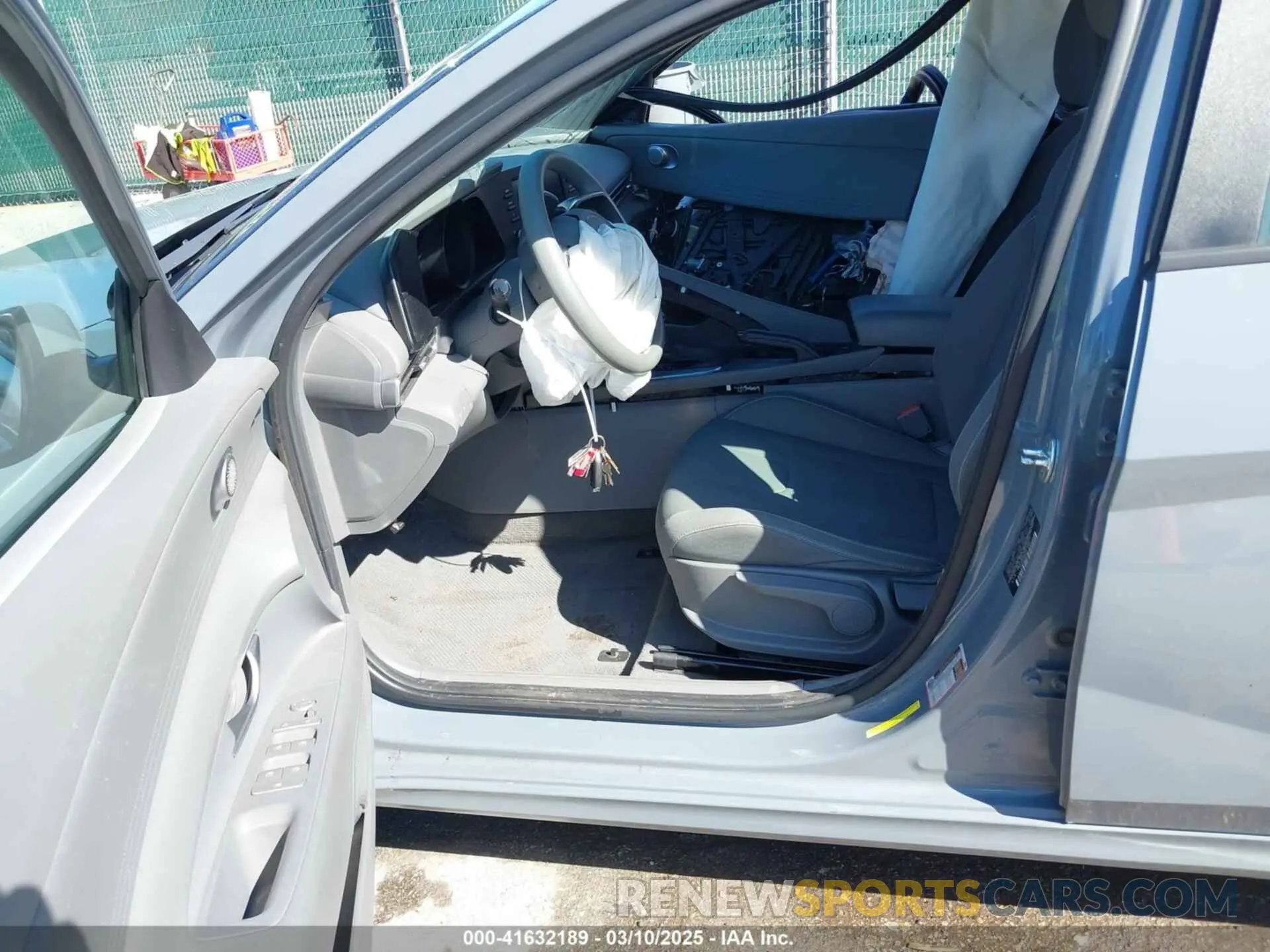 5 Photograph of a damaged car KMHLM4AG7MU105570 HYUNDAI ELANTRA 2021