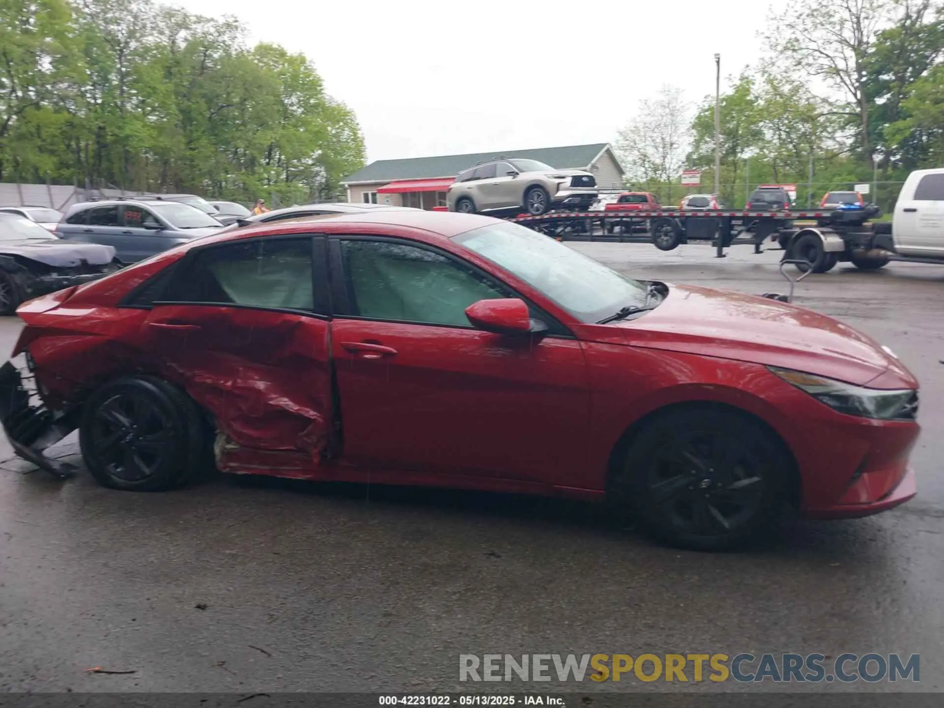 13 Photograph of a damaged car KMHLM4AG8MU210358 HYUNDAI ELANTRA 2021