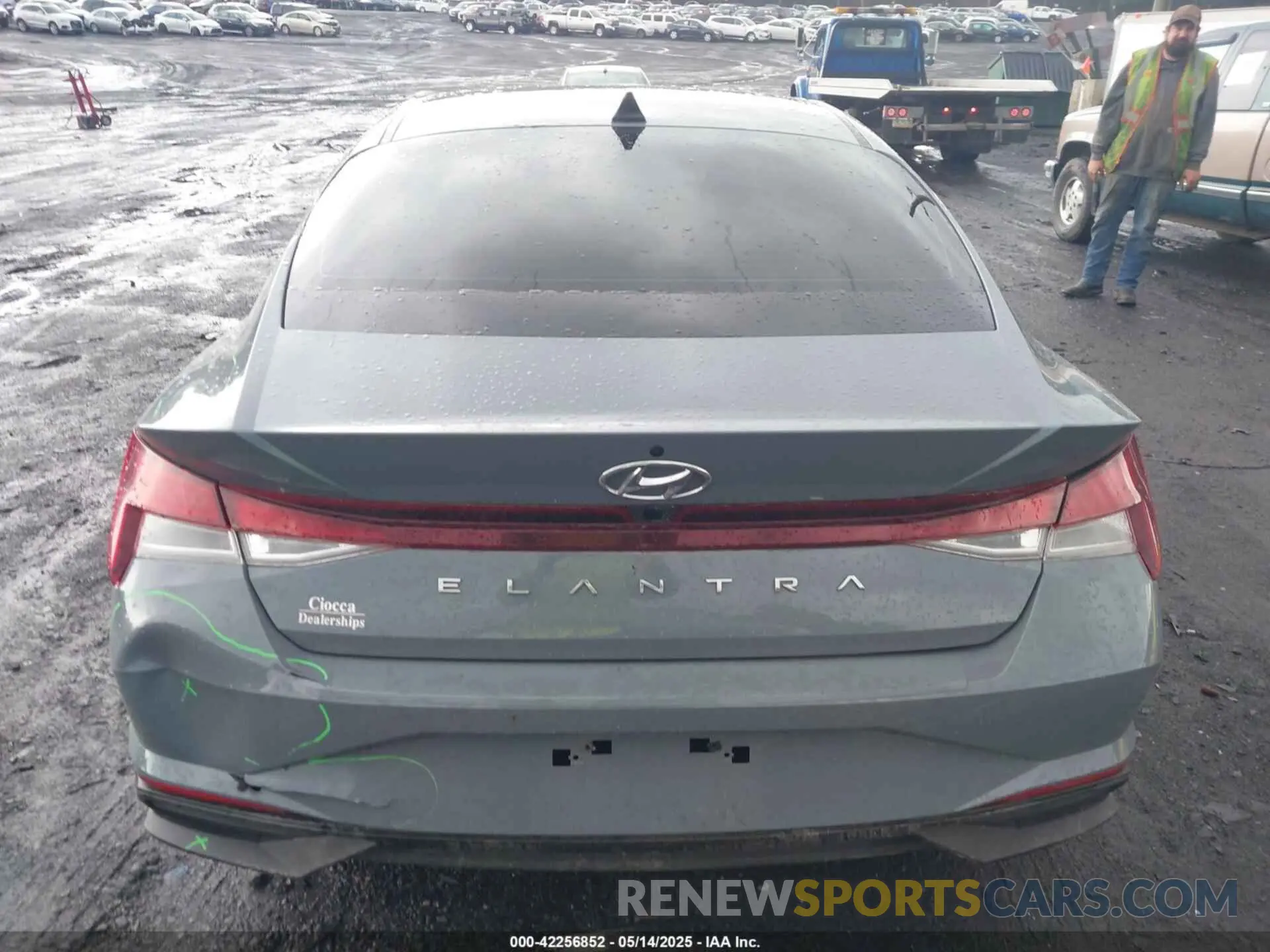 16 Photograph of a damaged car KMHLM4AGXMU110827 HYUNDAI ELANTRA 2021