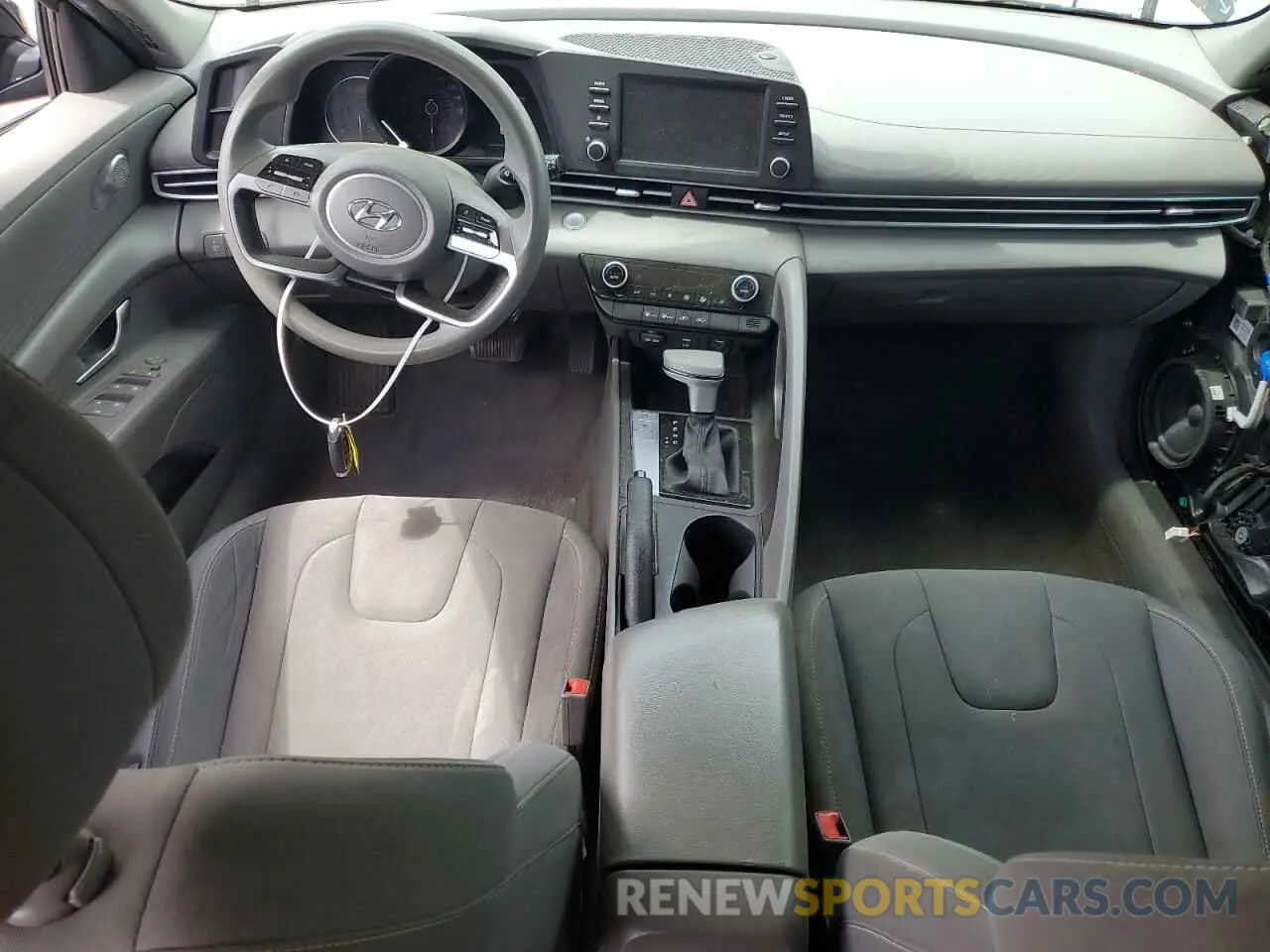 8 Photograph of a damaged car KMHLM4AGXMU147098 HYUNDAI ELANTRA 2021