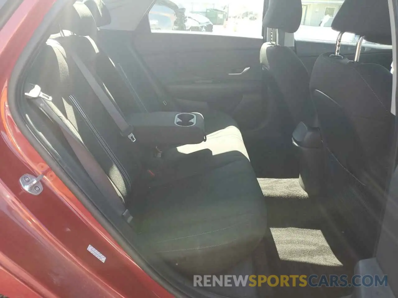 10 Photograph of a damaged car KMHLN4AG0MU196615 HYUNDAI ELANTRA 2021