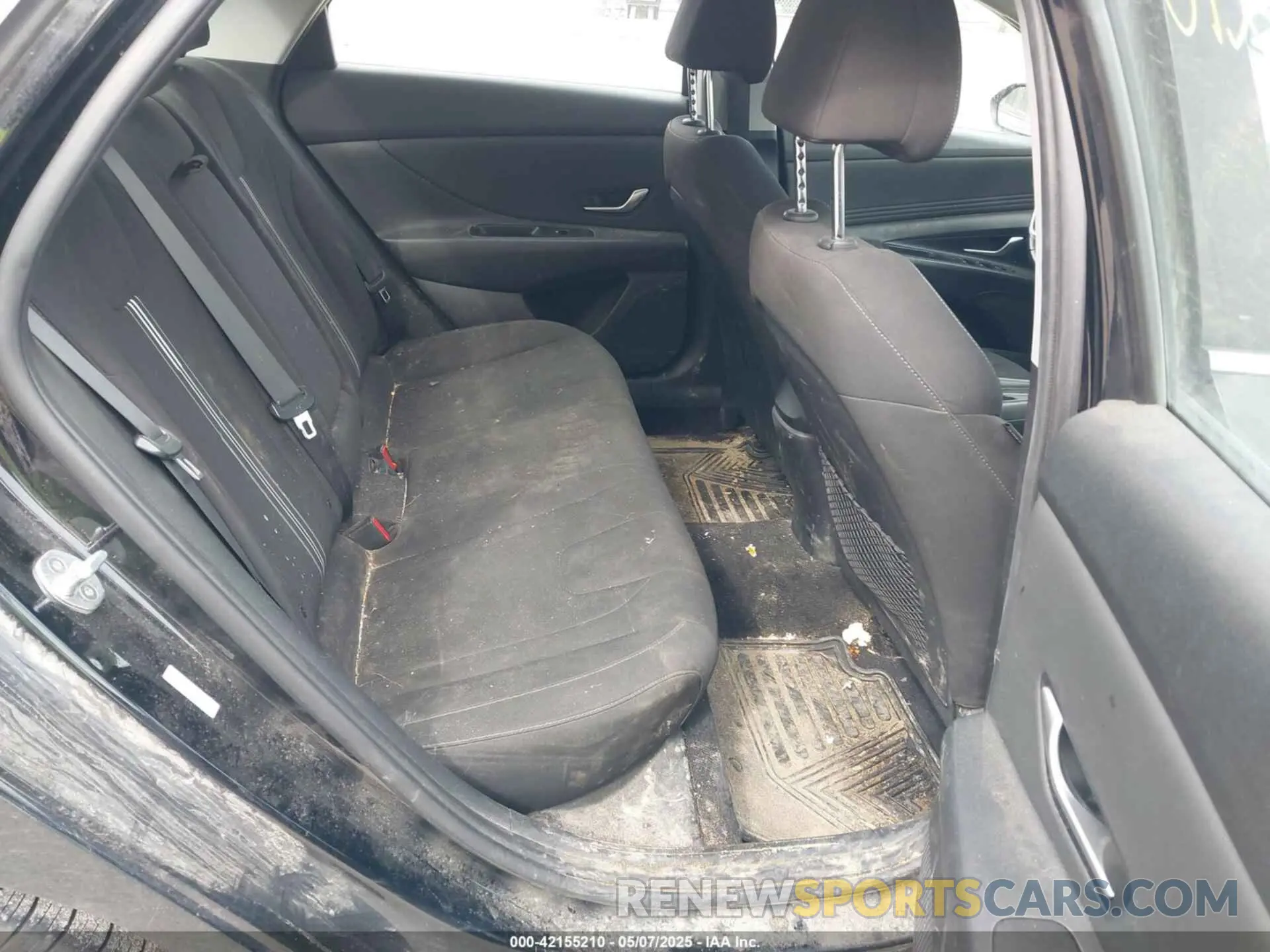 8 Photograph of a damaged car KMHLN4AG7MU101399 HYUNDAI ELANTRA 2021