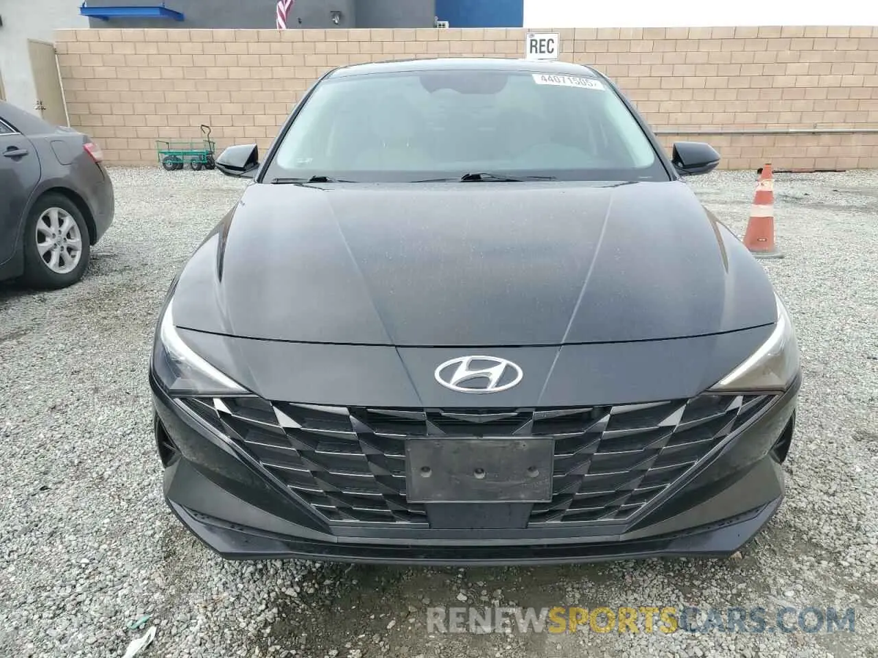 5 Photograph of a damaged car KMHLN4AJ1MU011712 HYUNDAI ELANTRA 2021