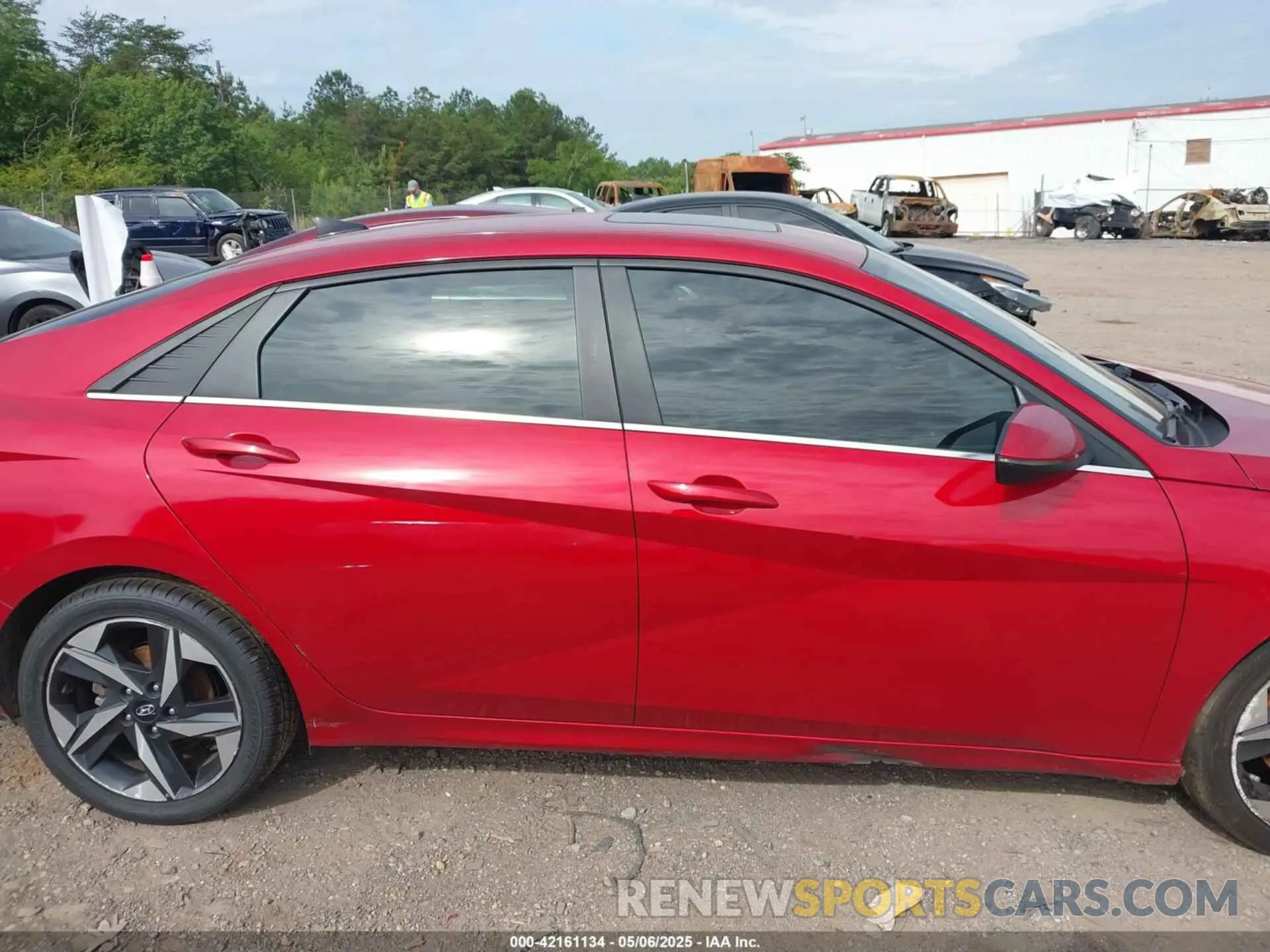 13 Photograph of a damaged car KMHLP4AG1MU065185 HYUNDAI ELANTRA 2021