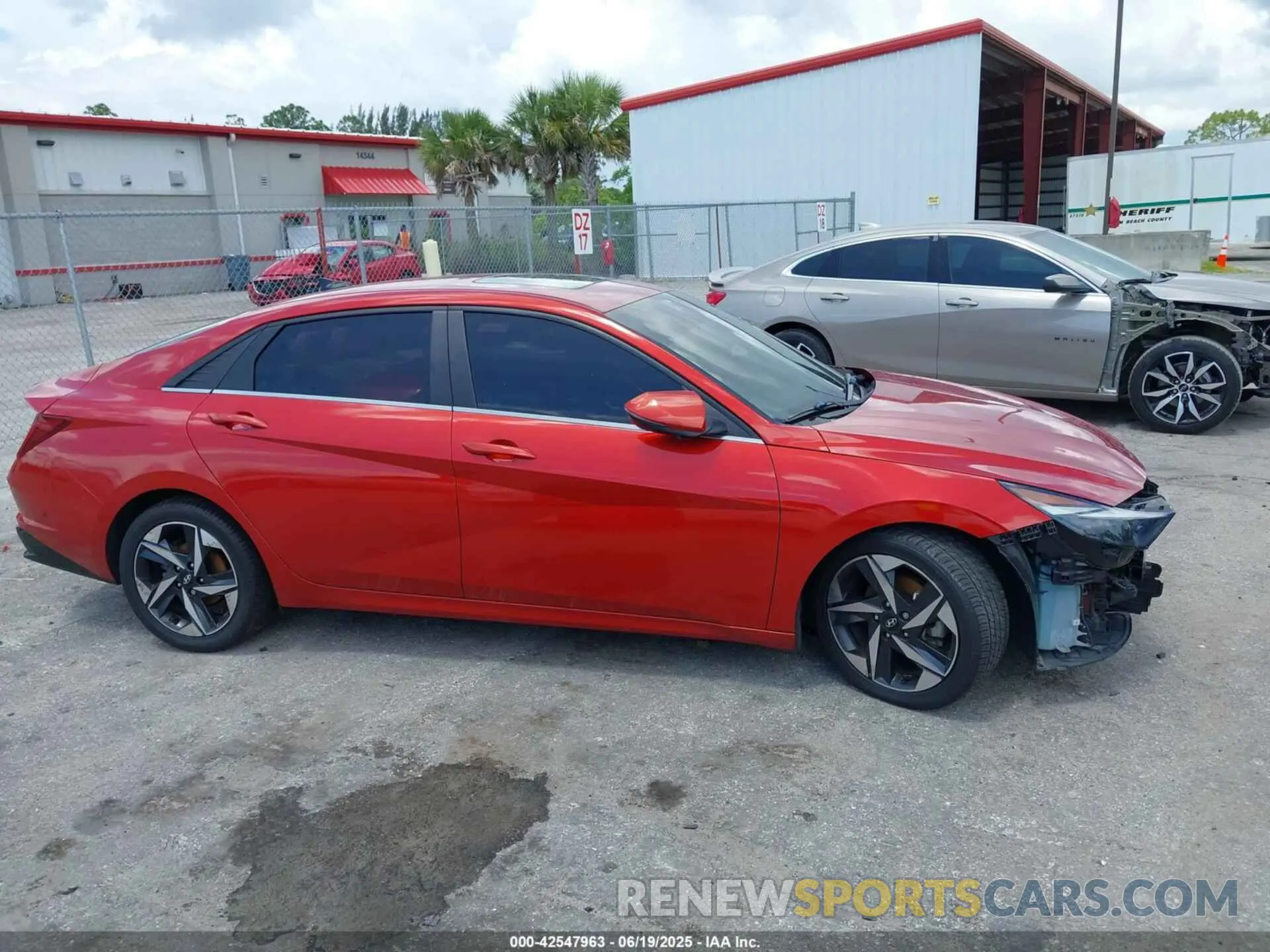 14 Photograph of a damaged car KMHLP4AG7MU138480 HYUNDAI ELANTRA 2021