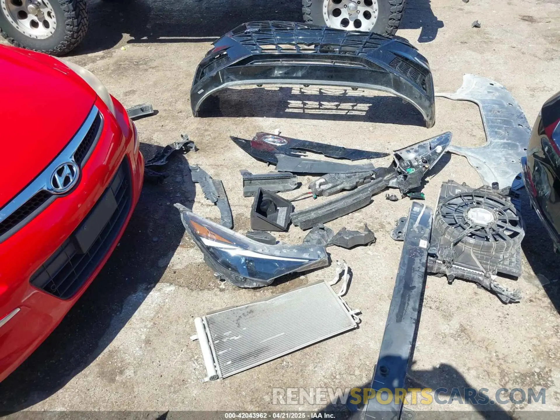 12 Photograph of a damaged car KMHLR4AF2MU137691 HYUNDAI ELANTRA 2021