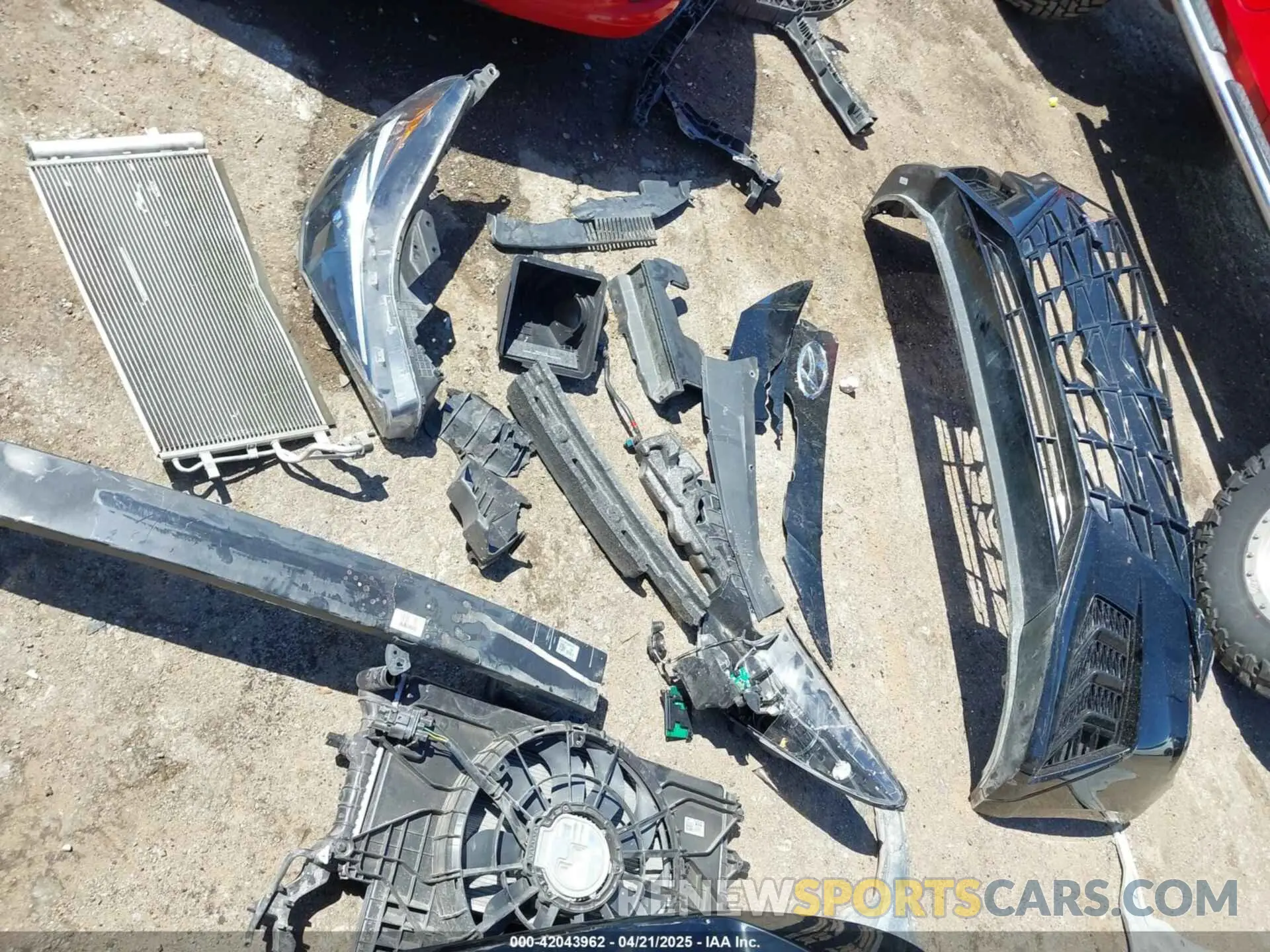 18 Photograph of a damaged car KMHLR4AF2MU137691 HYUNDAI ELANTRA 2021