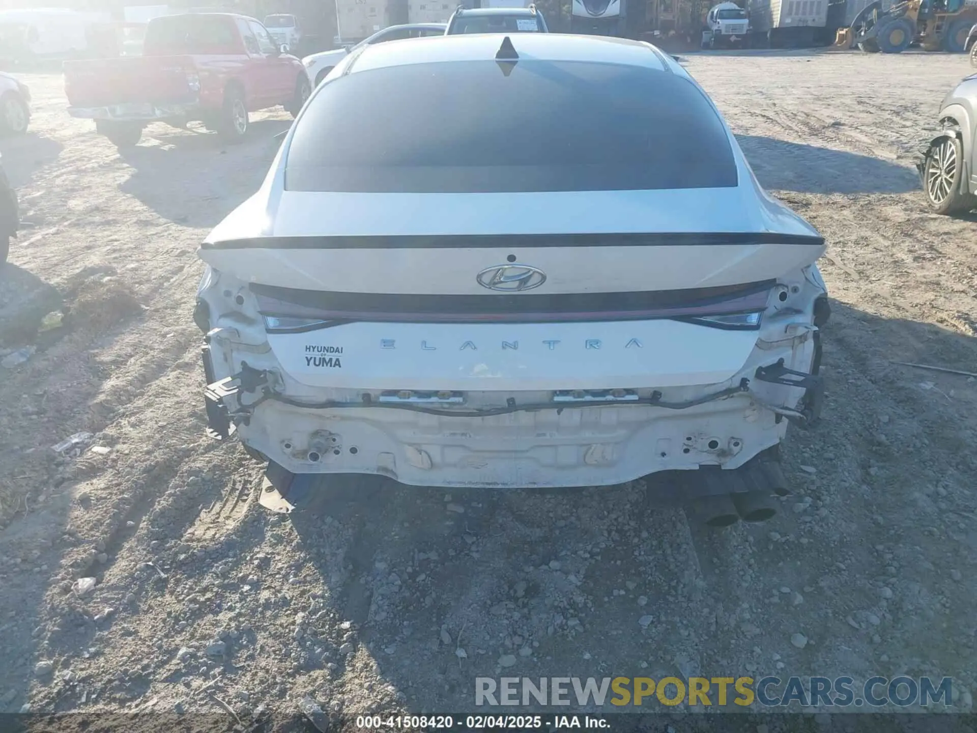 17 Photograph of a damaged car KMHLR4AF7MU165082 HYUNDAI ELANTRA 2021