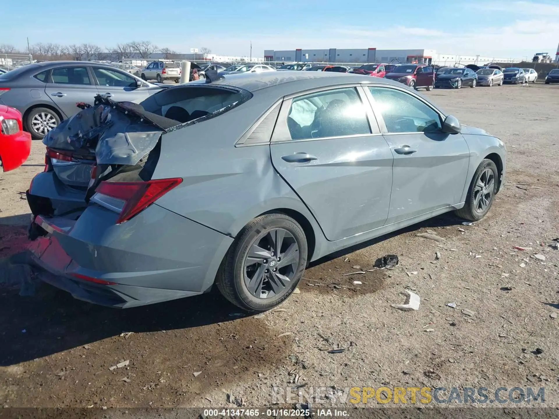 4 Photograph of a damaged car KMHLS4AG0MU064981 HYUNDAI ELANTRA 2021