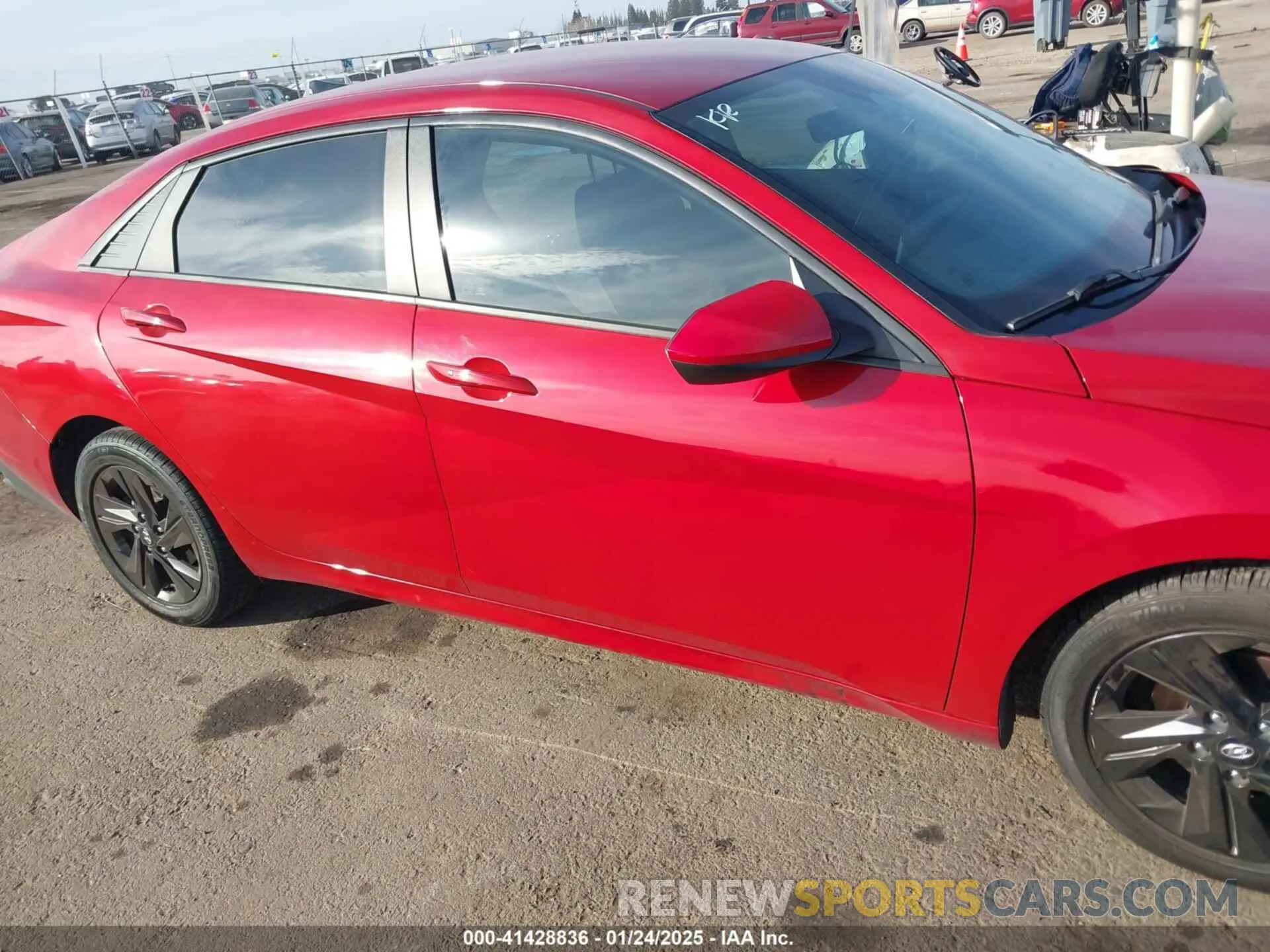 14 Photograph of a damaged car KMHLS4AG0MU068030 HYUNDAI ELANTRA 2021