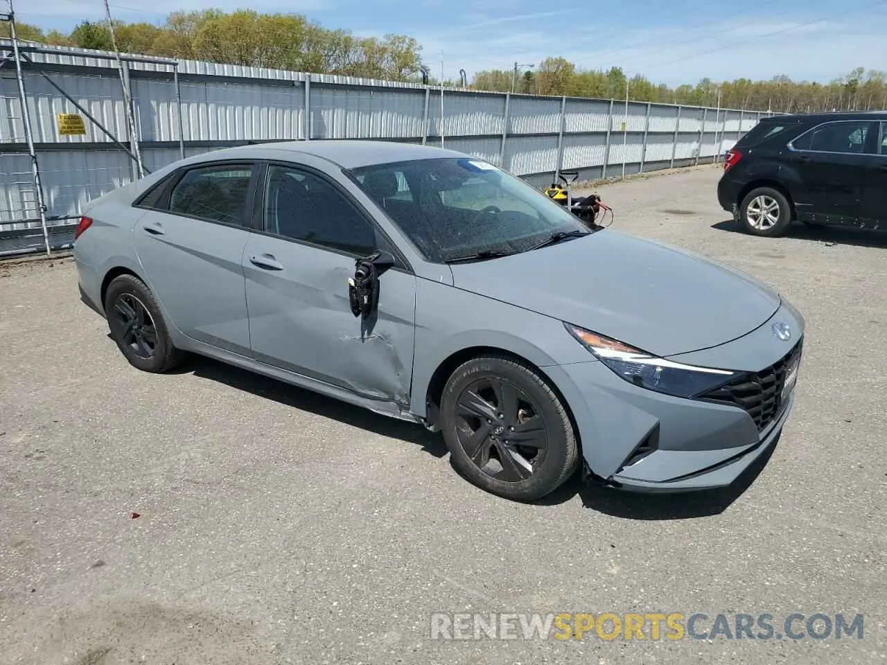4 Photograph of a damaged car KMHLS4AG0MU211817 HYUNDAI ELANTRA 2021