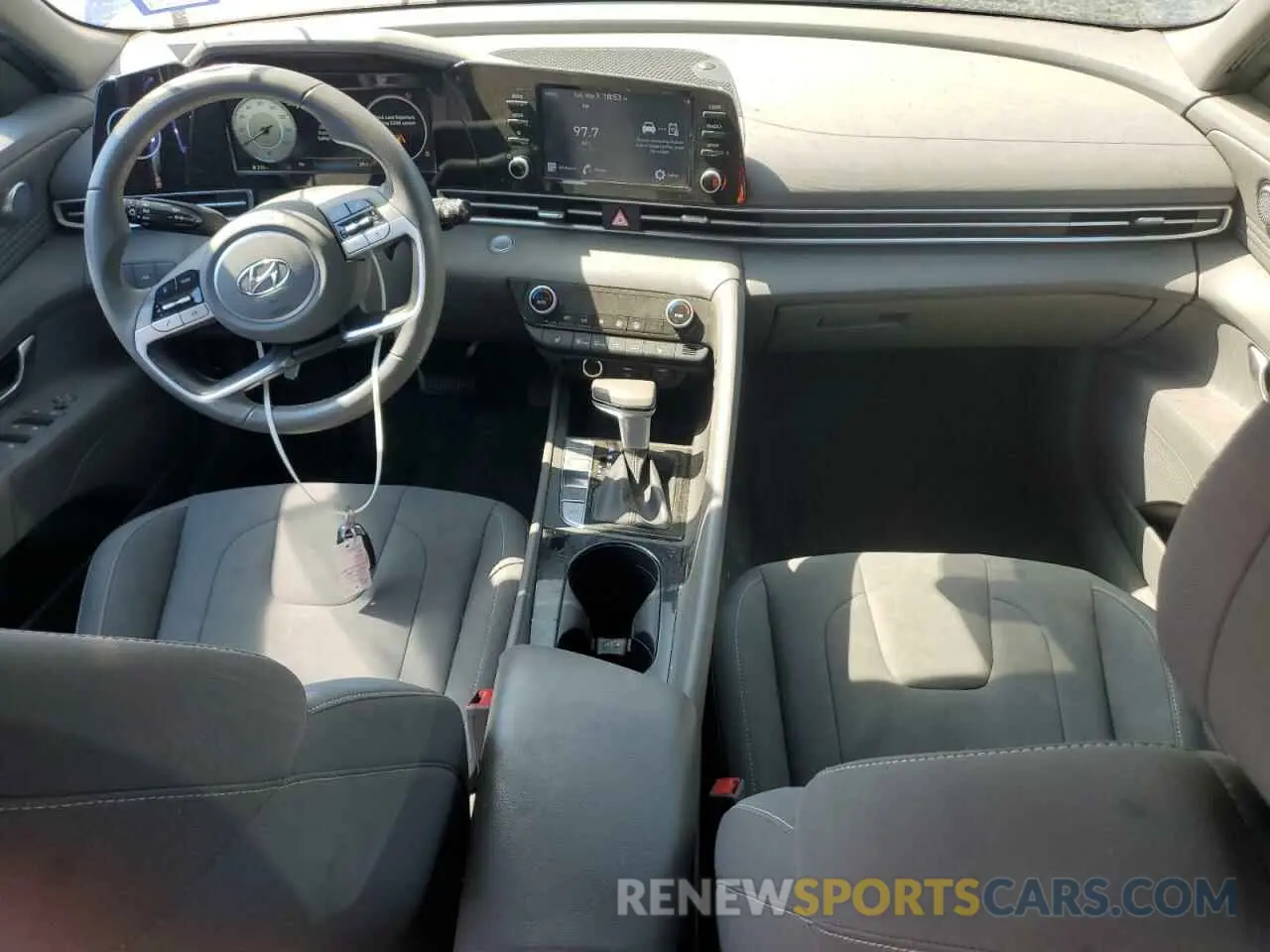 8 Photograph of a damaged car KMHLS4AG2MU105210 HYUNDAI ELANTRA 2021