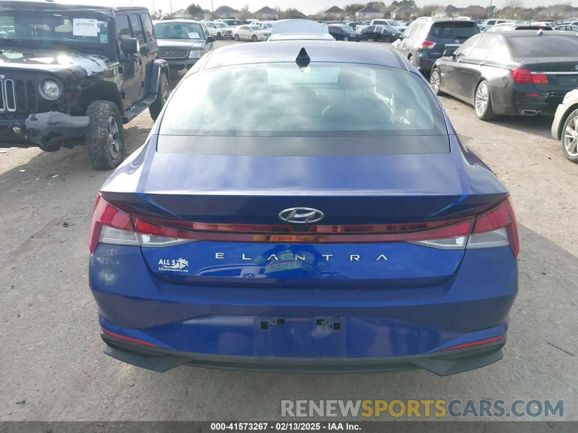 16 Photograph of a damaged car KMHLS4AG4MU064241 HYUNDAI ELANTRA 2021
