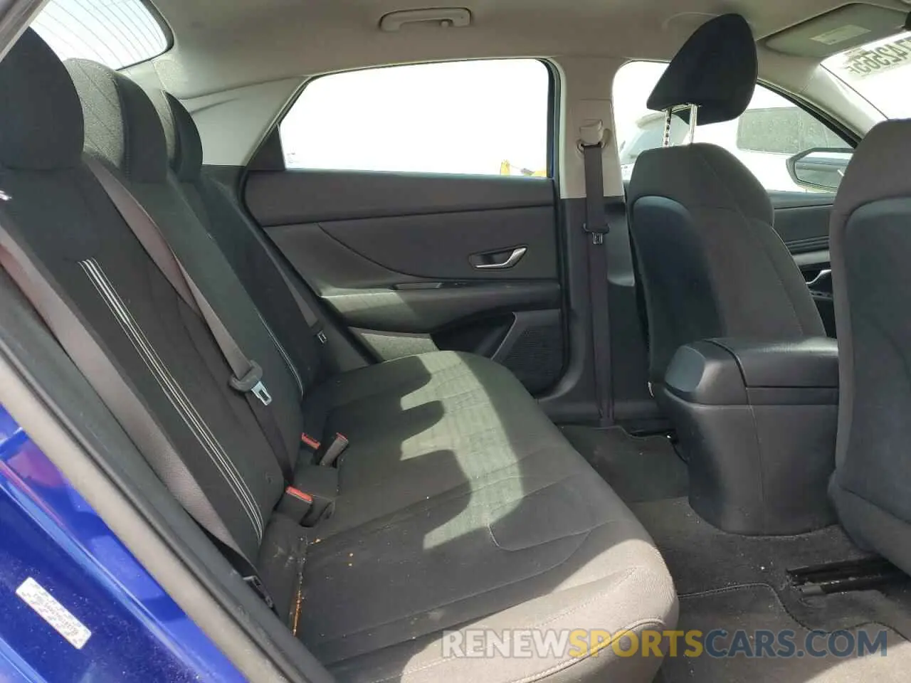 10 Photograph of a damaged car KMHLS4AG7MU103730 HYUNDAI ELANTRA 2021