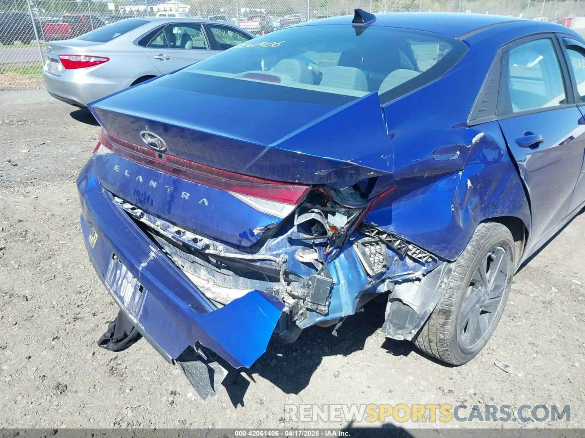 6 Photograph of a damaged car KMHLS4AG9MU212965 HYUNDAI ELANTRA 2021