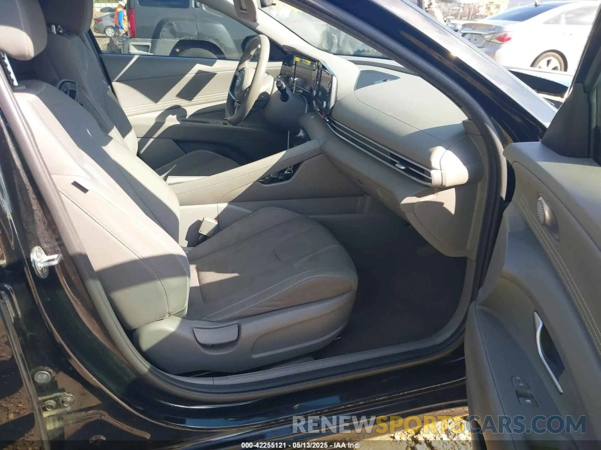 5 Photograph of a damaged car KMHLS4AGXMU212716 HYUNDAI ELANTRA 2021