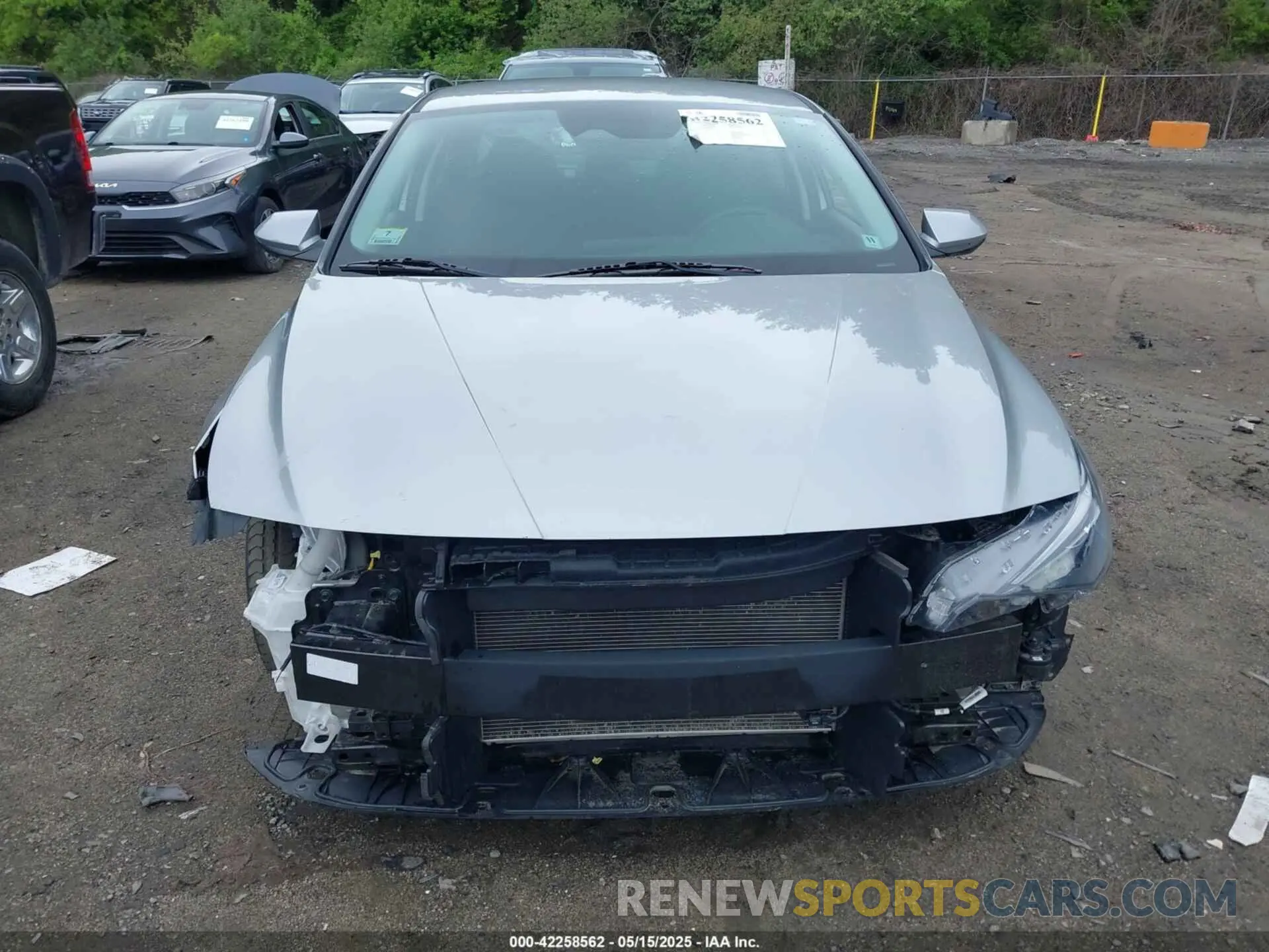13 Photograph of a damaged car 5NPLL4AG1NH062119 HYUNDAI ELANTRA 2022
