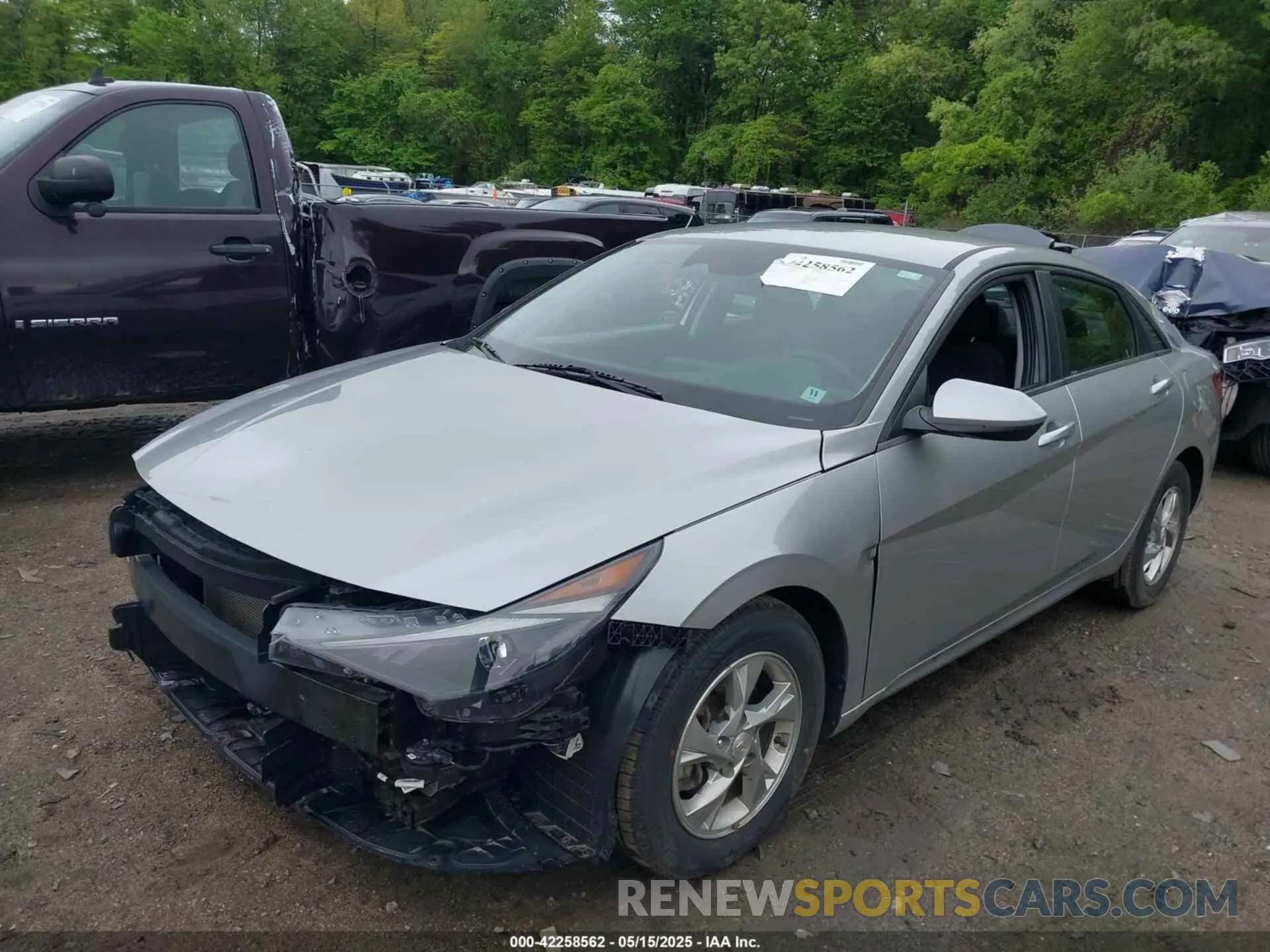 2 Photograph of a damaged car 5NPLL4AG1NH062119 HYUNDAI ELANTRA 2022
