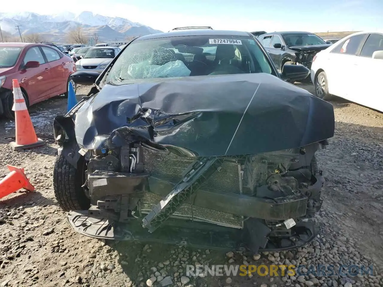 5 Photograph of a damaged car 5NPLL4AG3NH058055 HYUNDAI ELANTRA 2022