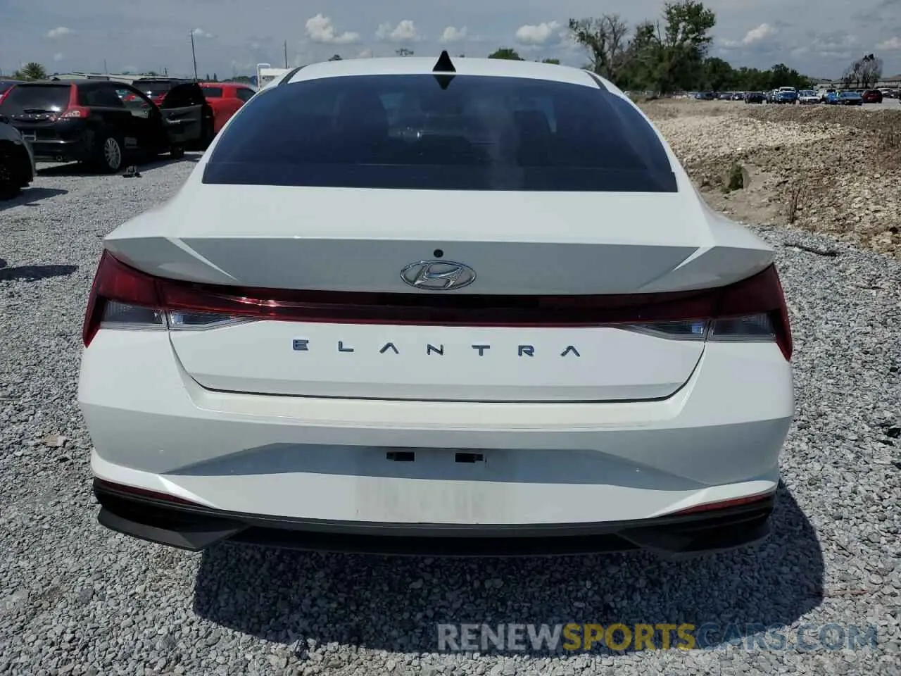 6 Photograph of a damaged car 5NPLL4AG4NH081750 HYUNDAI ELANTRA 2022