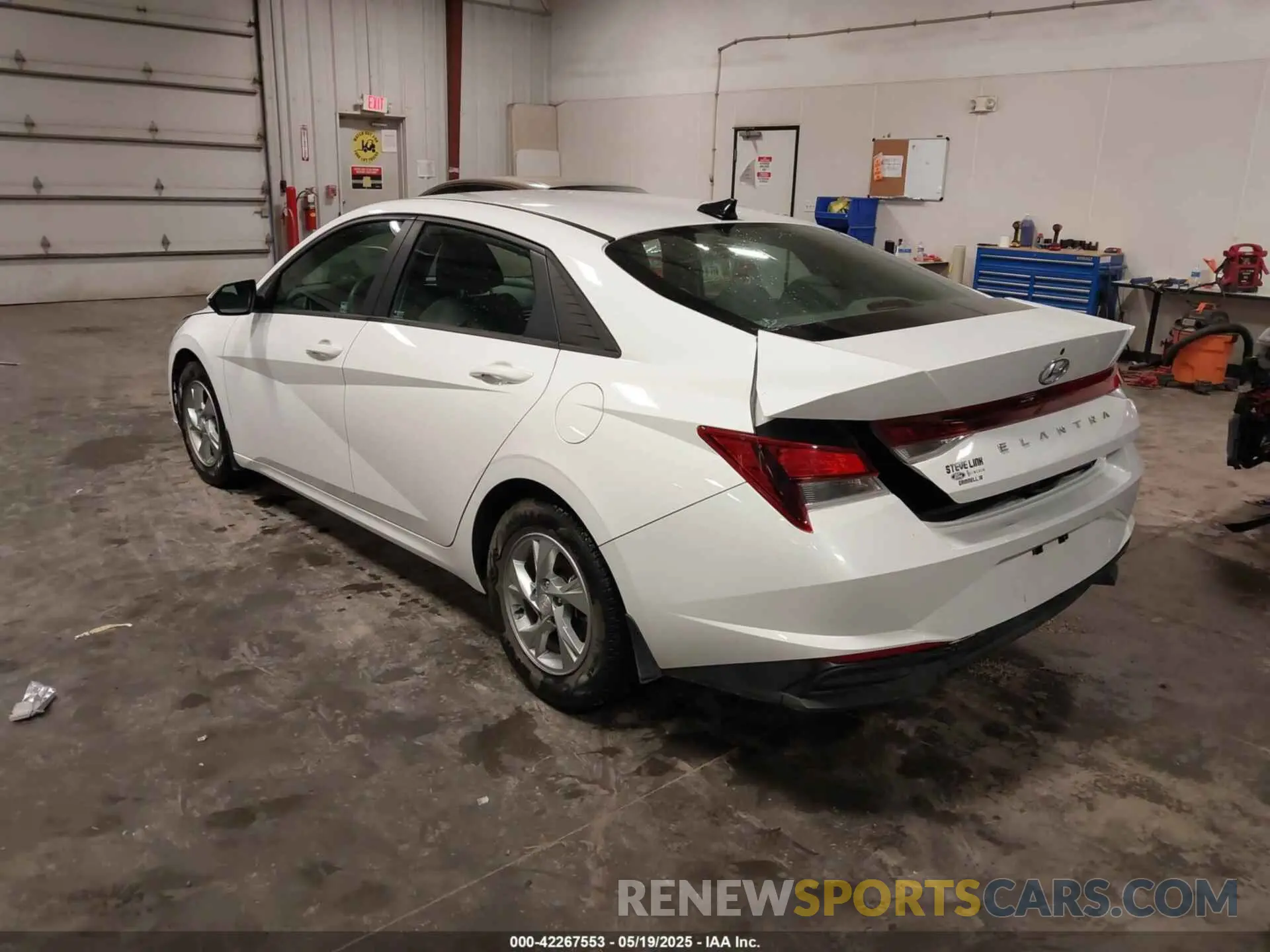 3 Photograph of a damaged car 5NPLL4AG6NH059068 HYUNDAI ELANTRA 2022