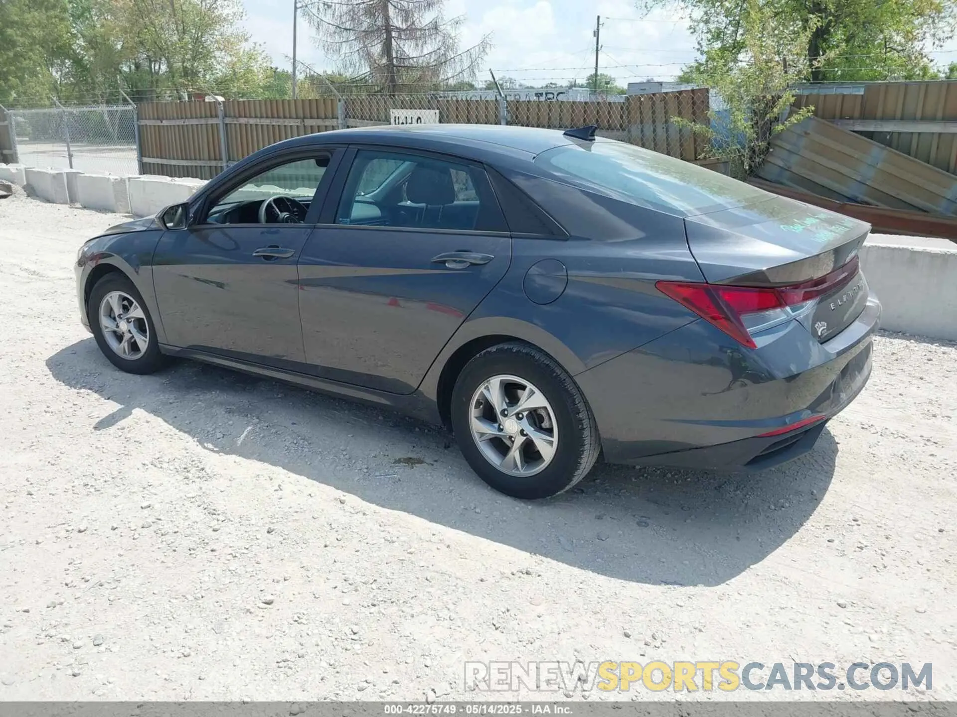 3 Photograph of a damaged car 5NPLL4AG8NH053241 HYUNDAI ELANTRA 2022
