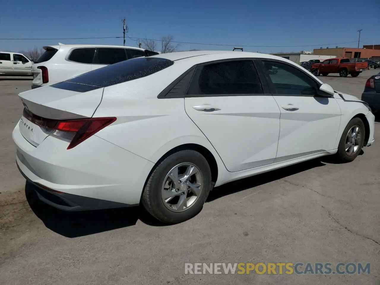 3 Photograph of a damaged car 5NPLL4AG9NH053281 HYUNDAI ELANTRA 2022