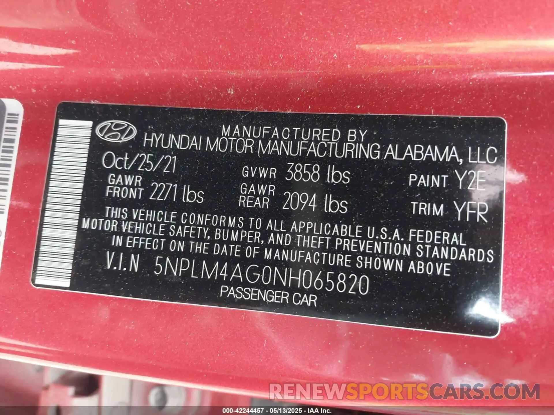 9 Photograph of a damaged car 5NPLM4AG0NH065820 HYUNDAI ELANTRA 2022