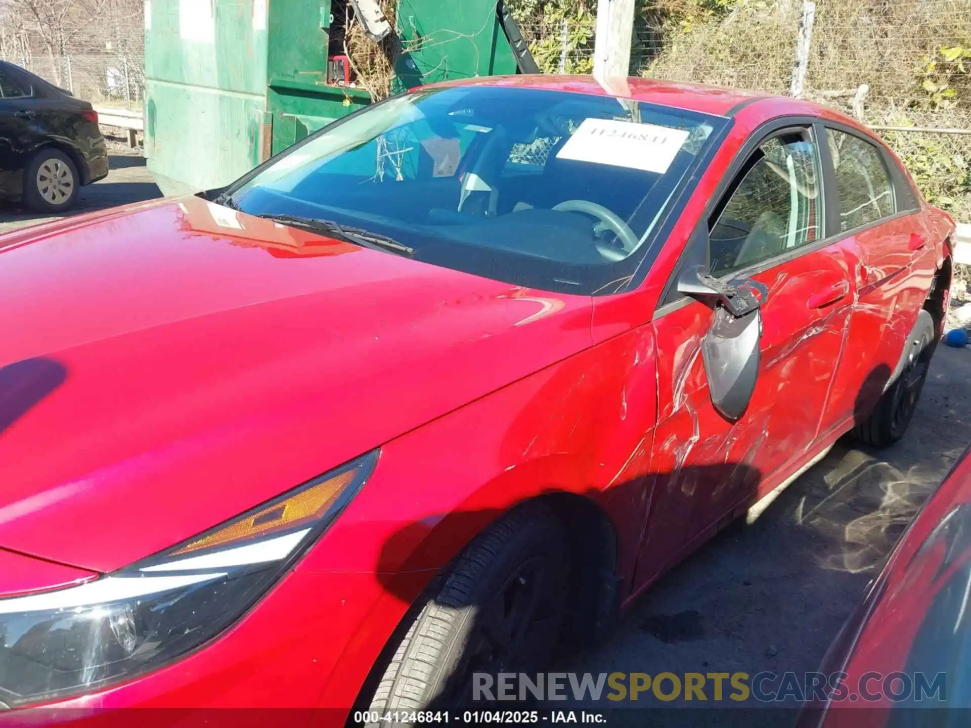 6 Photograph of a damaged car 5NPLM4AG0NH070483 HYUNDAI ELANTRA 2022