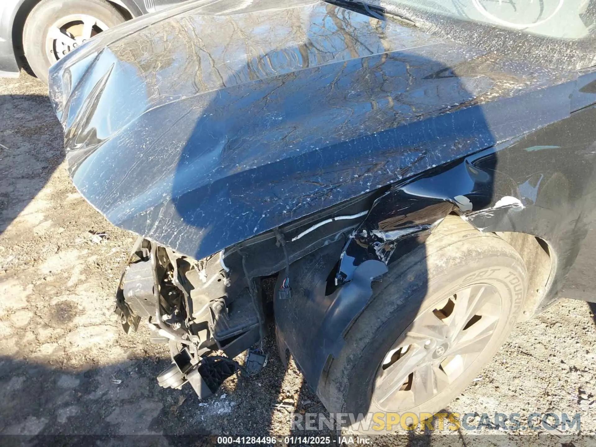 16 Photograph of a damaged car 5NPLM4AG0NH085419 HYUNDAI ELANTRA 2022