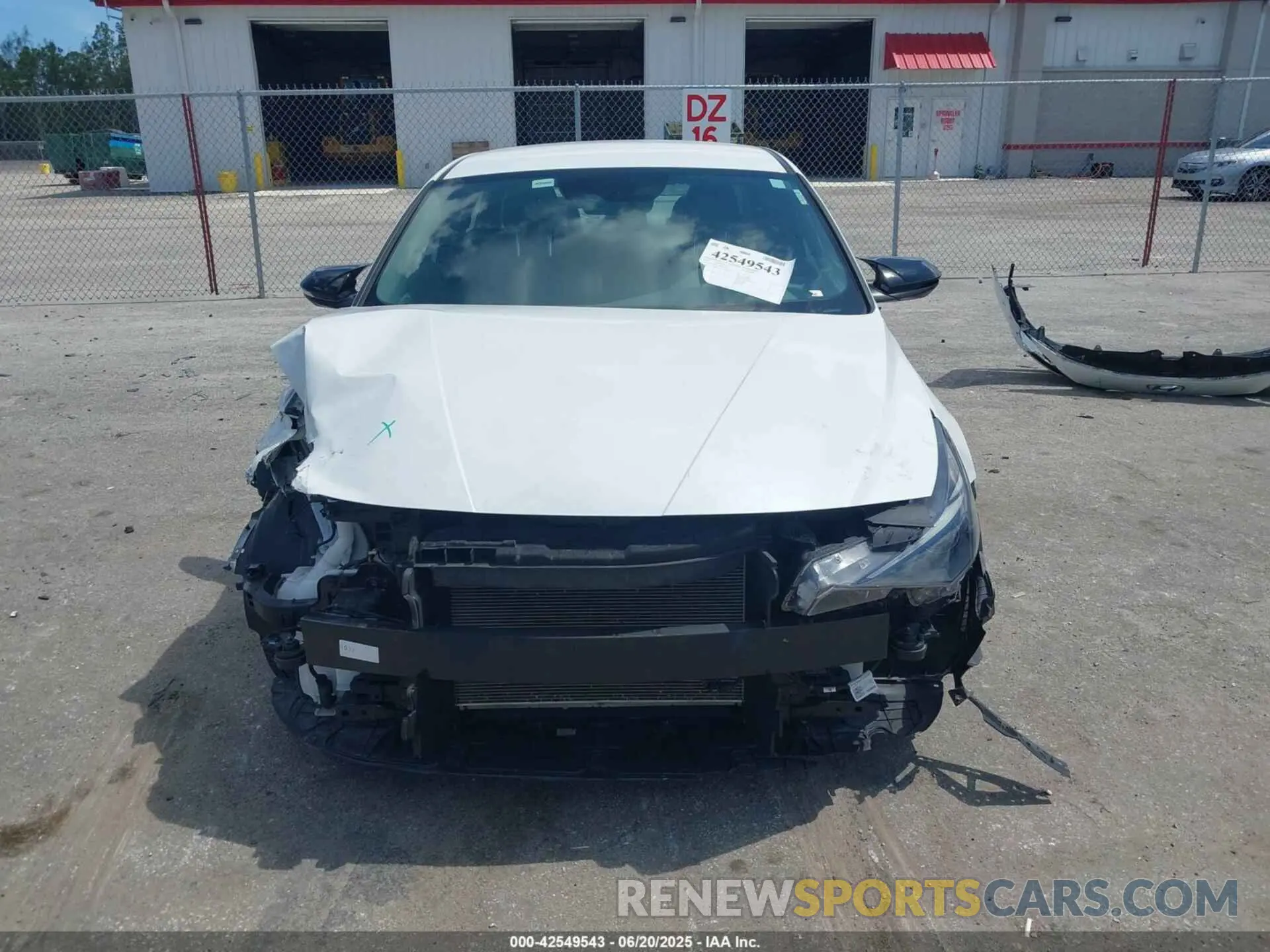 13 Photograph of a damaged car 5NPLM4AG1NH071643 HYUNDAI ELANTRA 2022