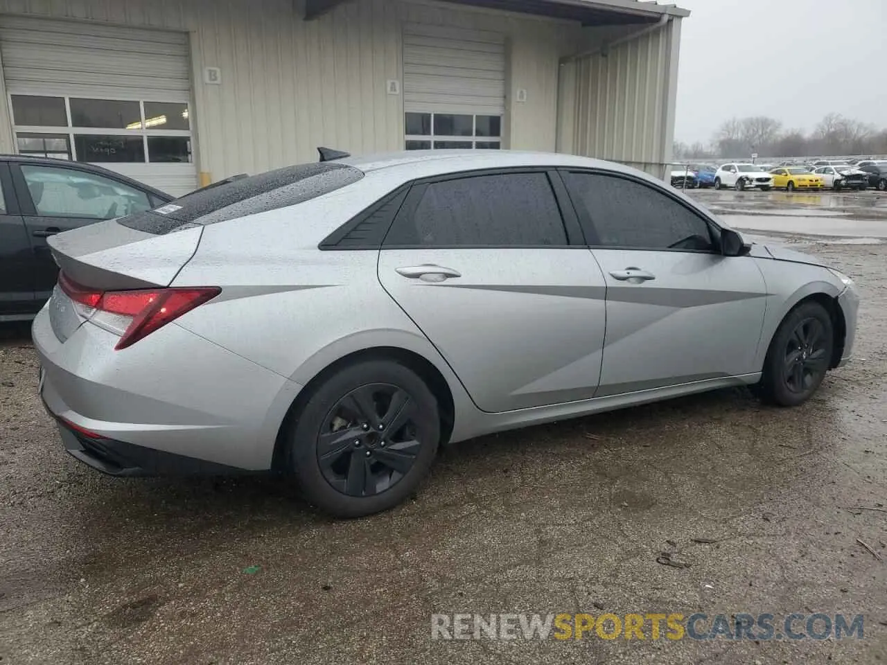3 Photograph of a damaged car 5NPLM4AG1NH081248 HYUNDAI ELANTRA 2022