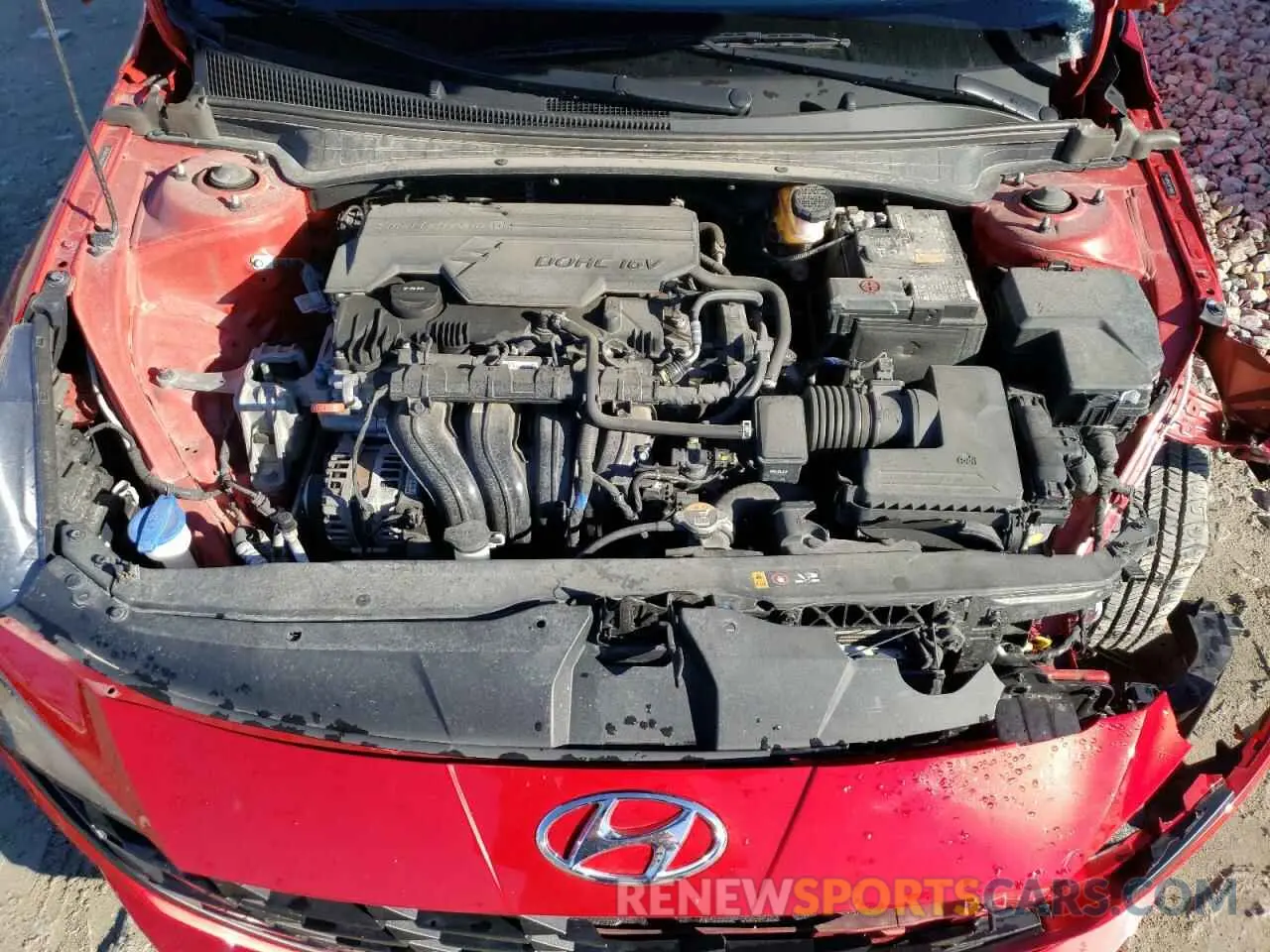 13 Photograph of a damaged car 5NPLM4AG3NH054651 HYUNDAI ELANTRA 2022