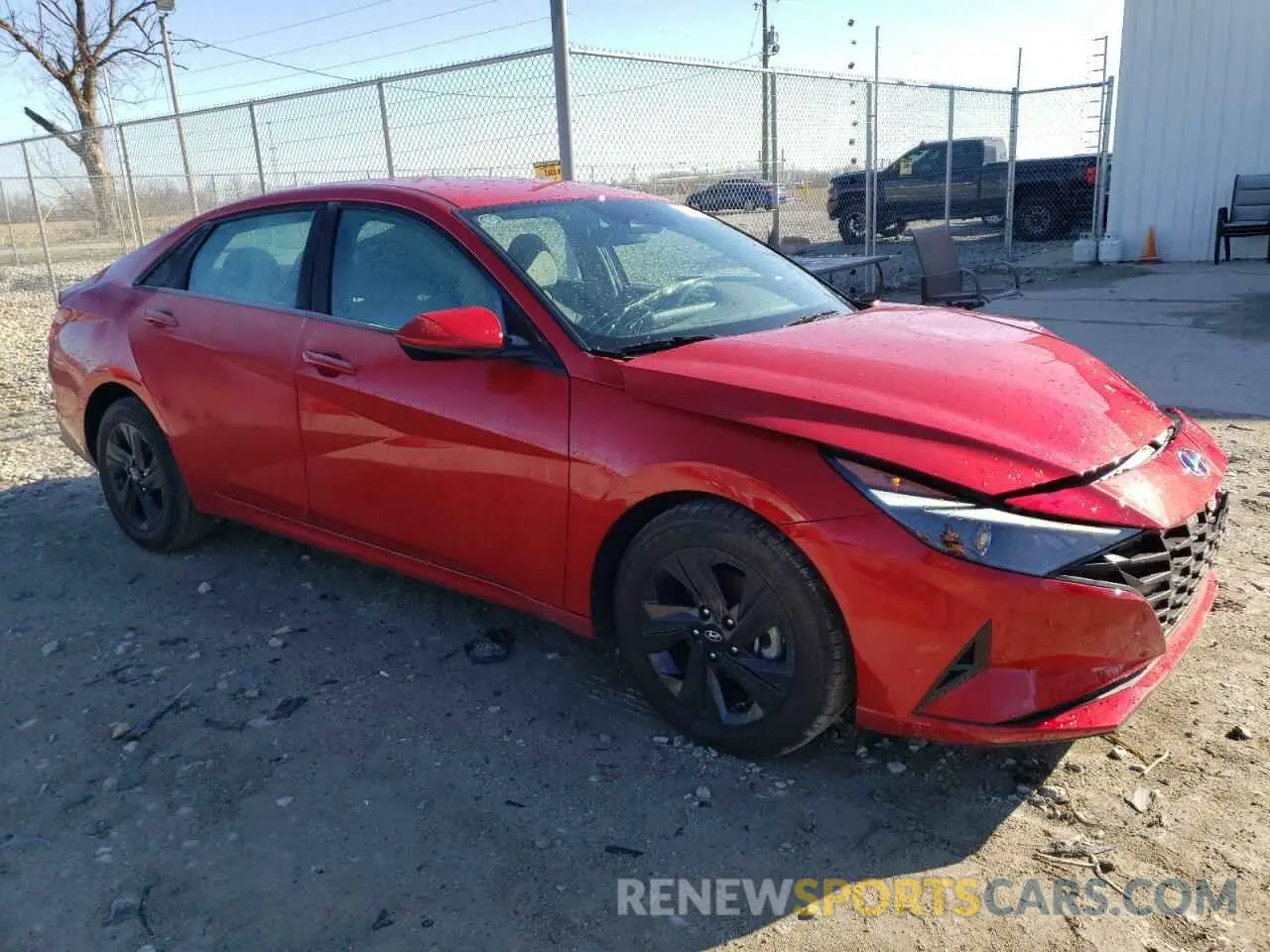 4 Photograph of a damaged car 5NPLM4AG3NH054651 HYUNDAI ELANTRA 2022