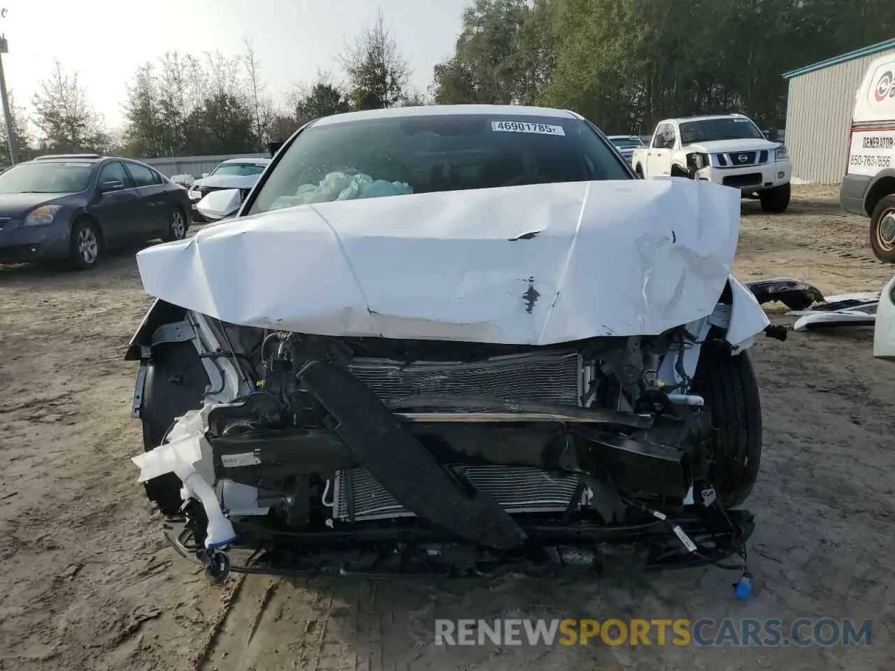 5 Photograph of a damaged car 5NPLM4AG3NH074804 HYUNDAI ELANTRA 2022