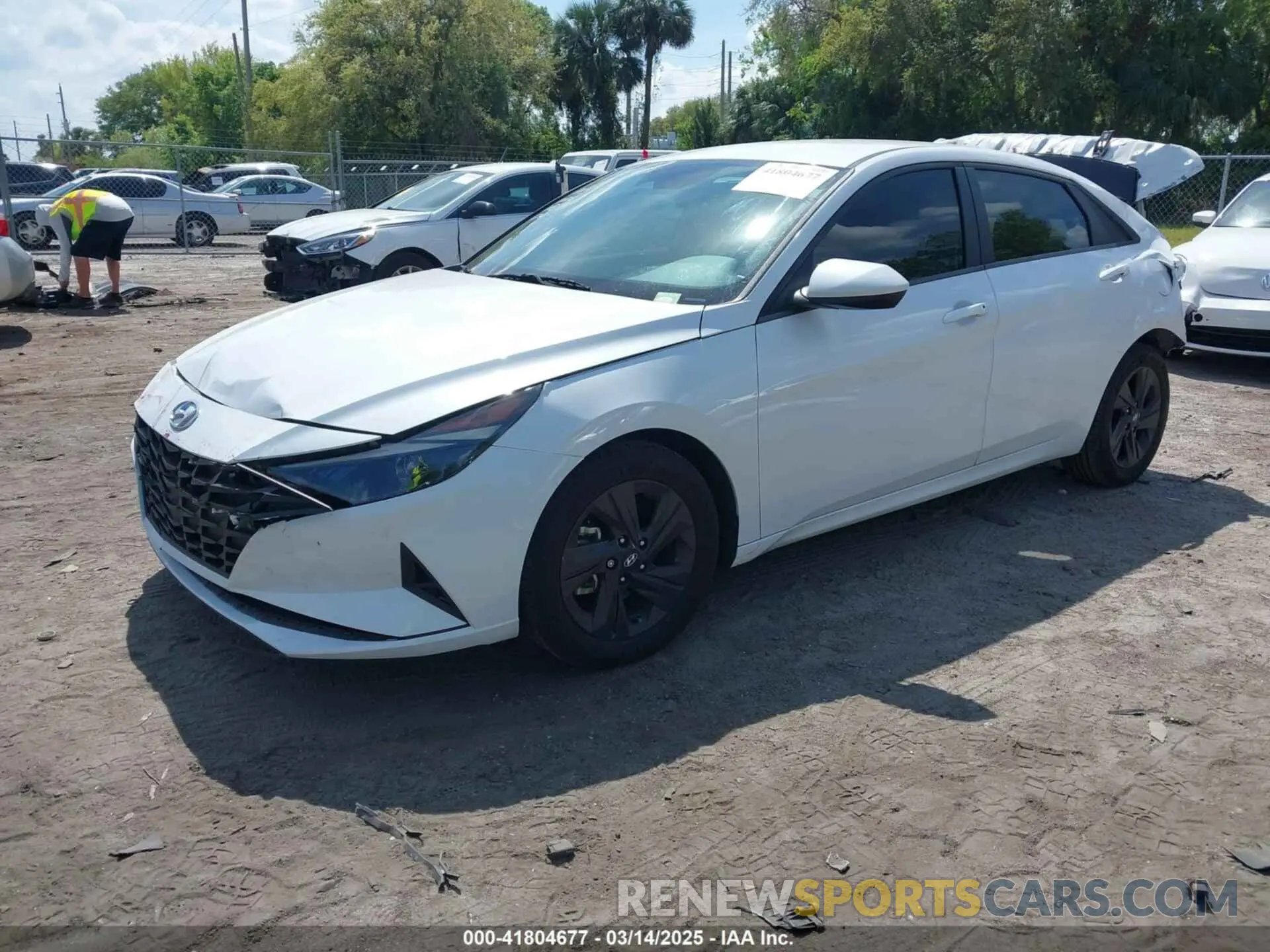 2 Photograph of a damaged car 5NPLM4AG5NH067787 HYUNDAI ELANTRA 2022